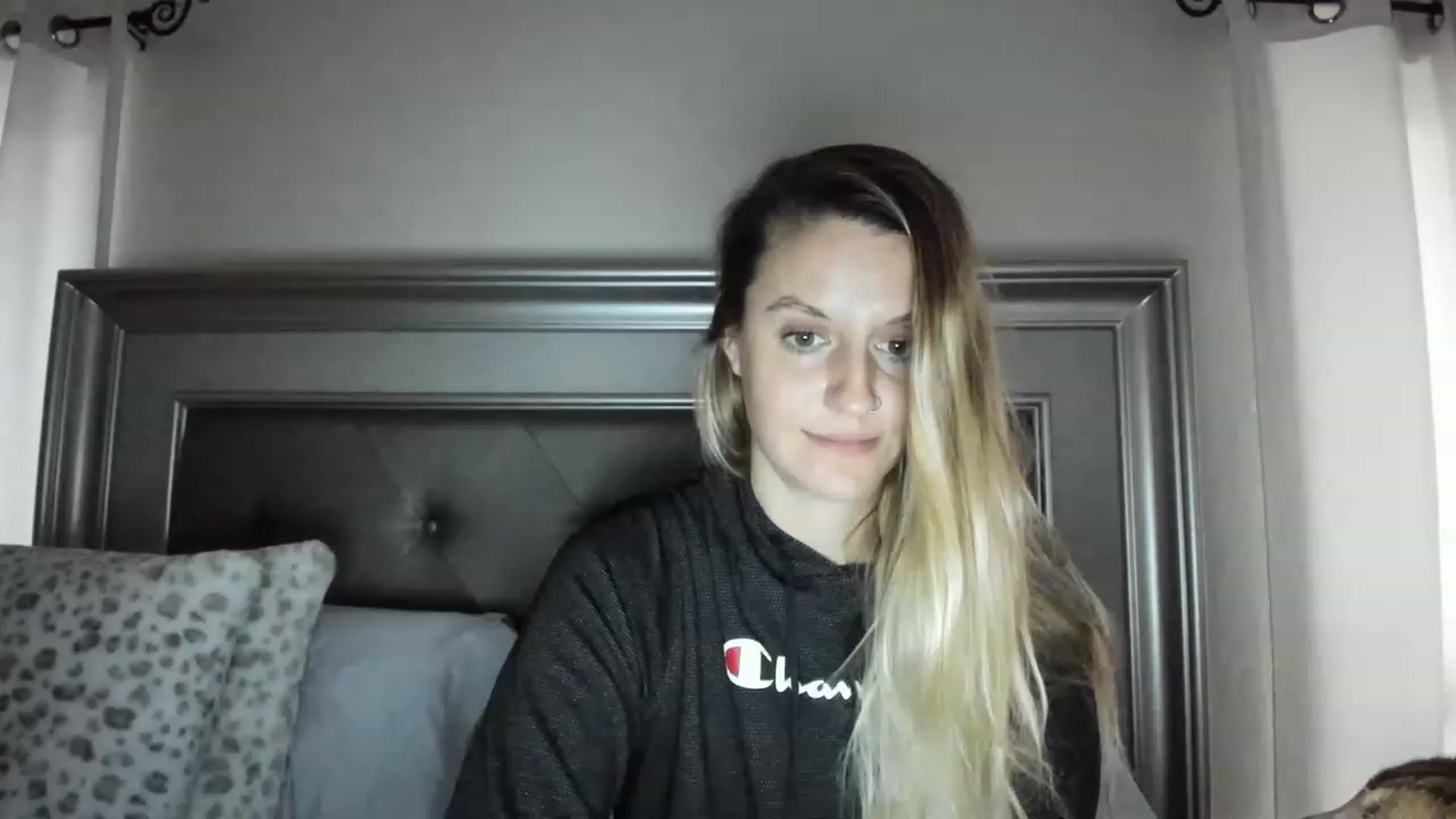 Gallery image thumbnail from Ca_ndi's myfreecams stream on, 03/15/2023, 12:45 image 13 of 20