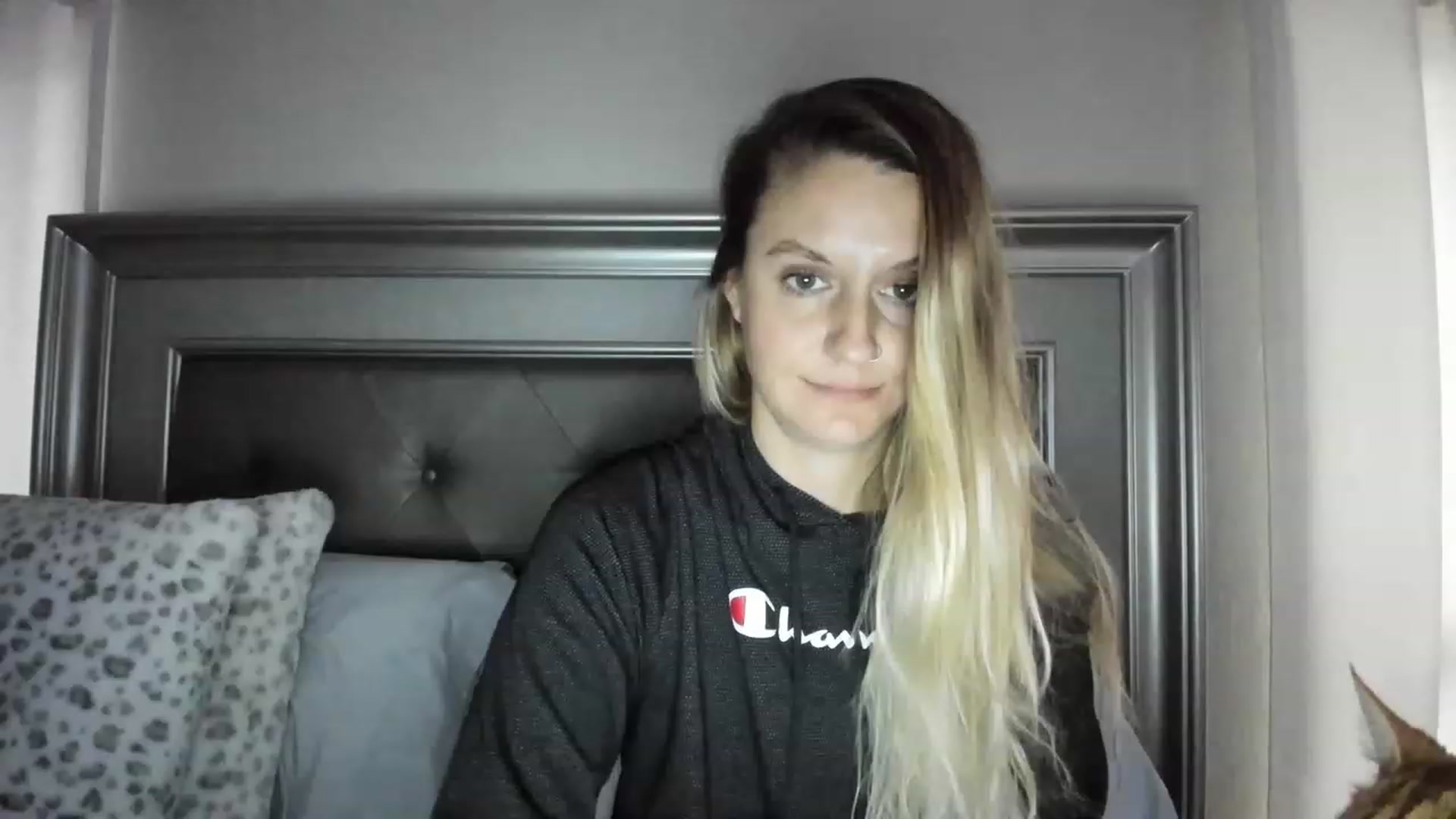 Gallery image thumbnail from Ca_ndi's myfreecams stream on, 03/15/2023, 12:45 image 12 of 20