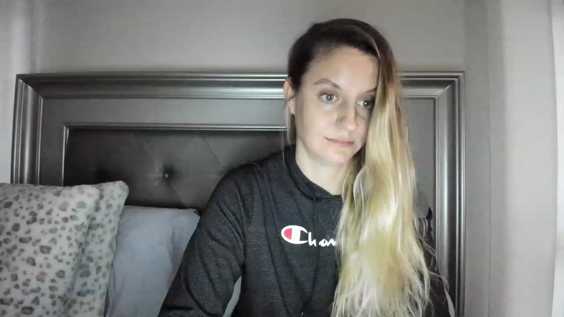 Gallery image thumbnail from Ca_ndi's myfreecams stream on, 03/15/2023, 12:45 image 20 of 20