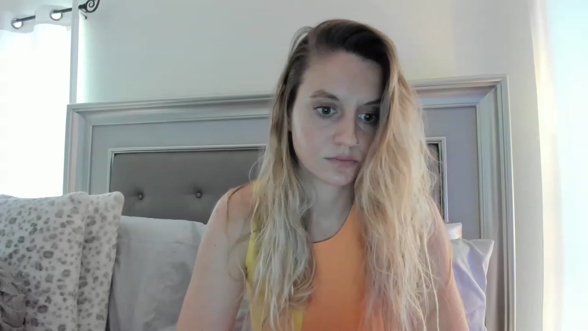 Gallery image thumbnail from Ca_ndi's myfreecams stream on, 03/20/2023, 16:38 image 1 of 20