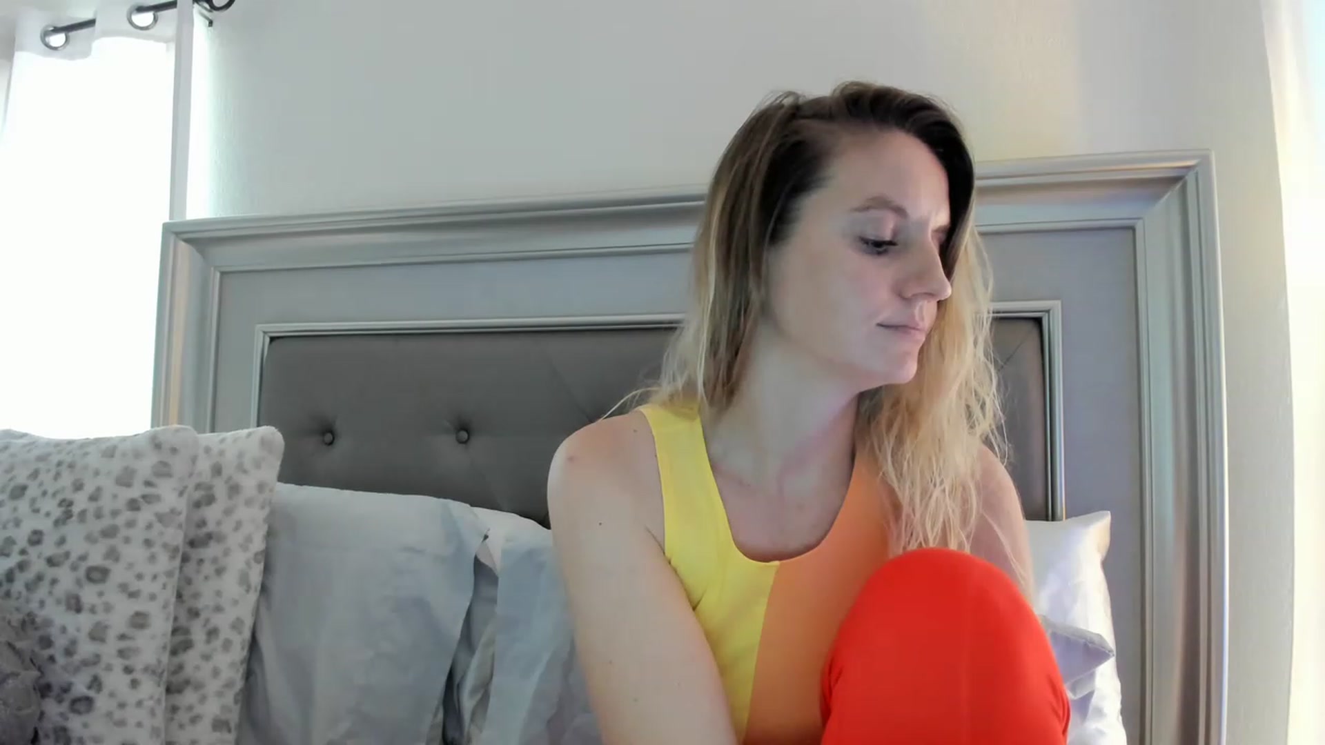 Gallery image thumbnail from Ca_ndi's myfreecams stream on, 03/20/2023, 16:38 image 8 of 20