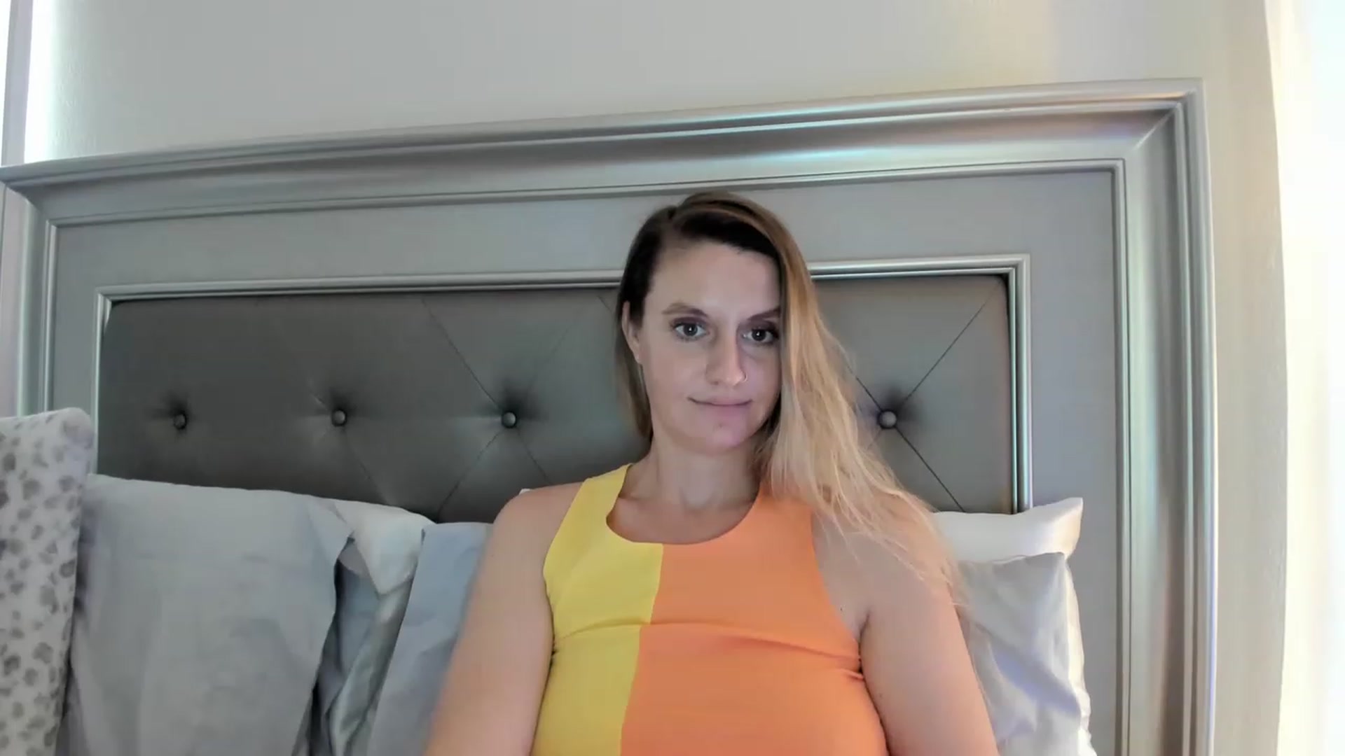 Gallery image thumbnail from Ca_ndi's myfreecams stream on, 03/20/2023, 17:46 image 11 of 20