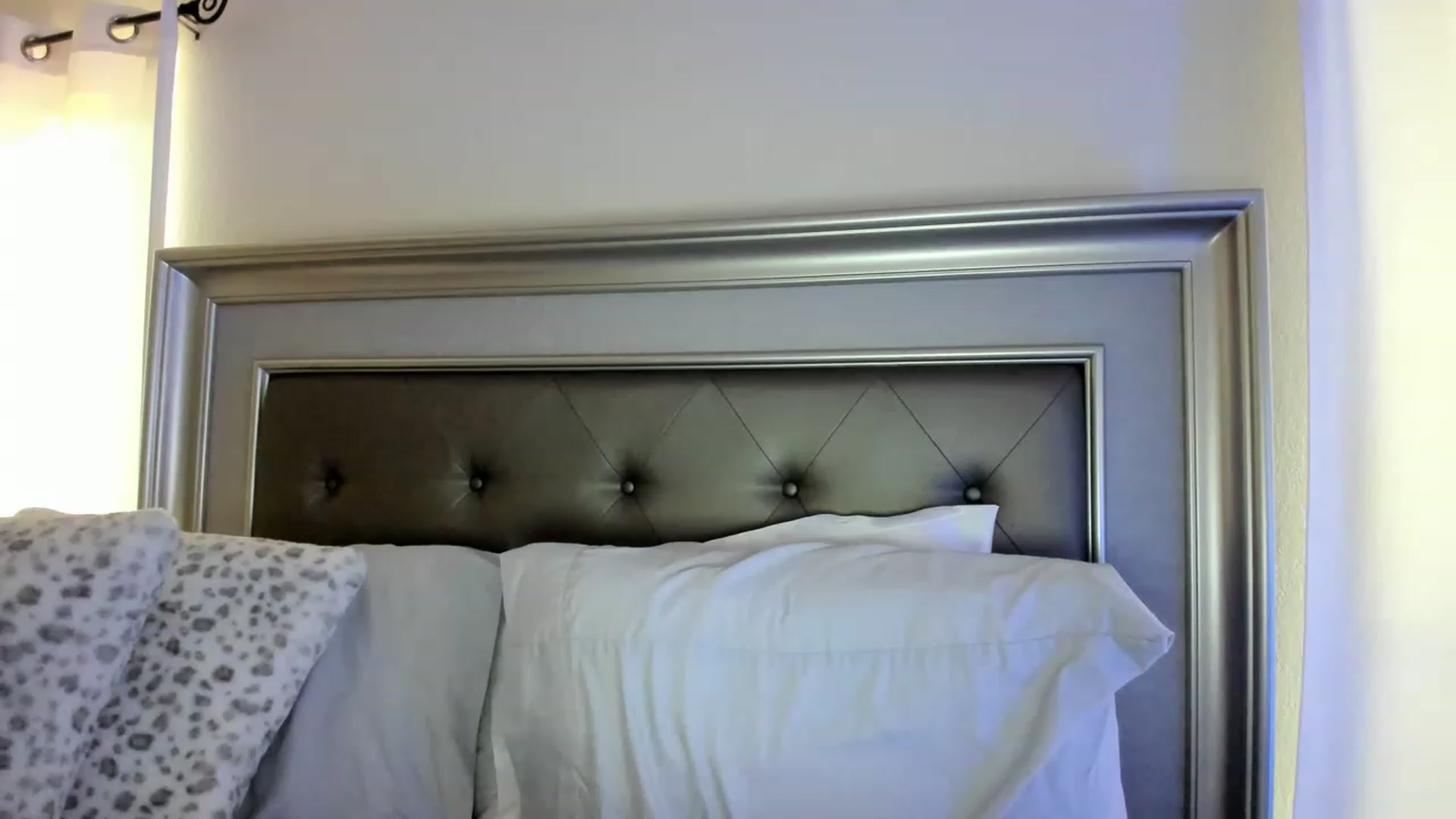 Gallery image thumbnail from Ca_ndi's myfreecams stream on, 03/26/2023, 11:58 image 18 of 20