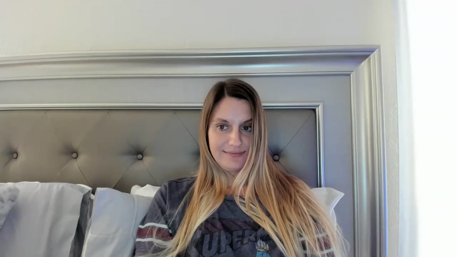Gallery image thumbnail from Ca_ndi's myfreecams stream on, 03/26/2023, 12:56 image 5 of 20