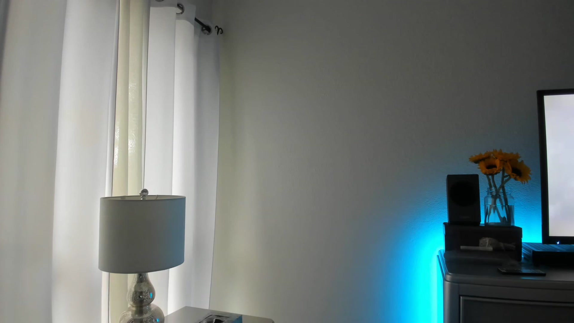Gallery image thumbnail from Ca_ndi's myfreecams stream on, 03/28/2023, 14:04 image 11 of 20