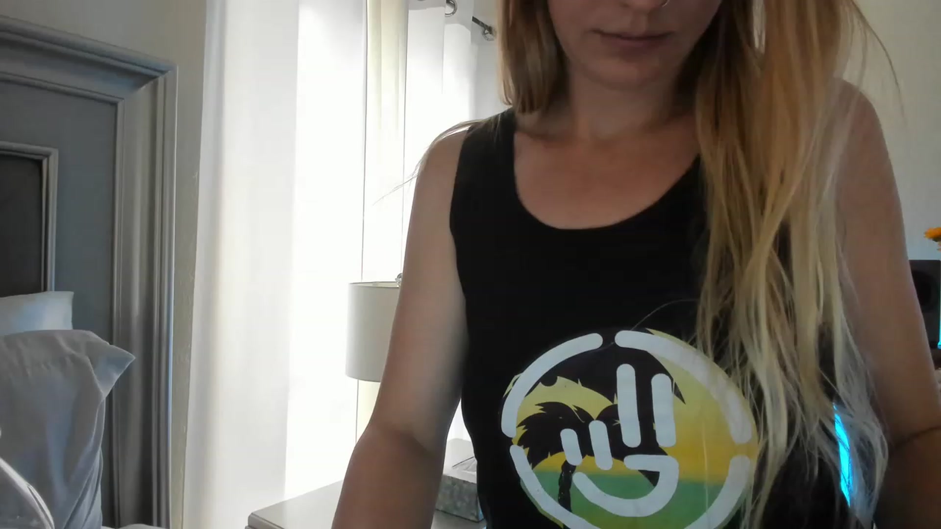 Gallery image thumbnail from Ca_ndi's myfreecams stream on, 03/28/2023, 14:04 image 20 of 20