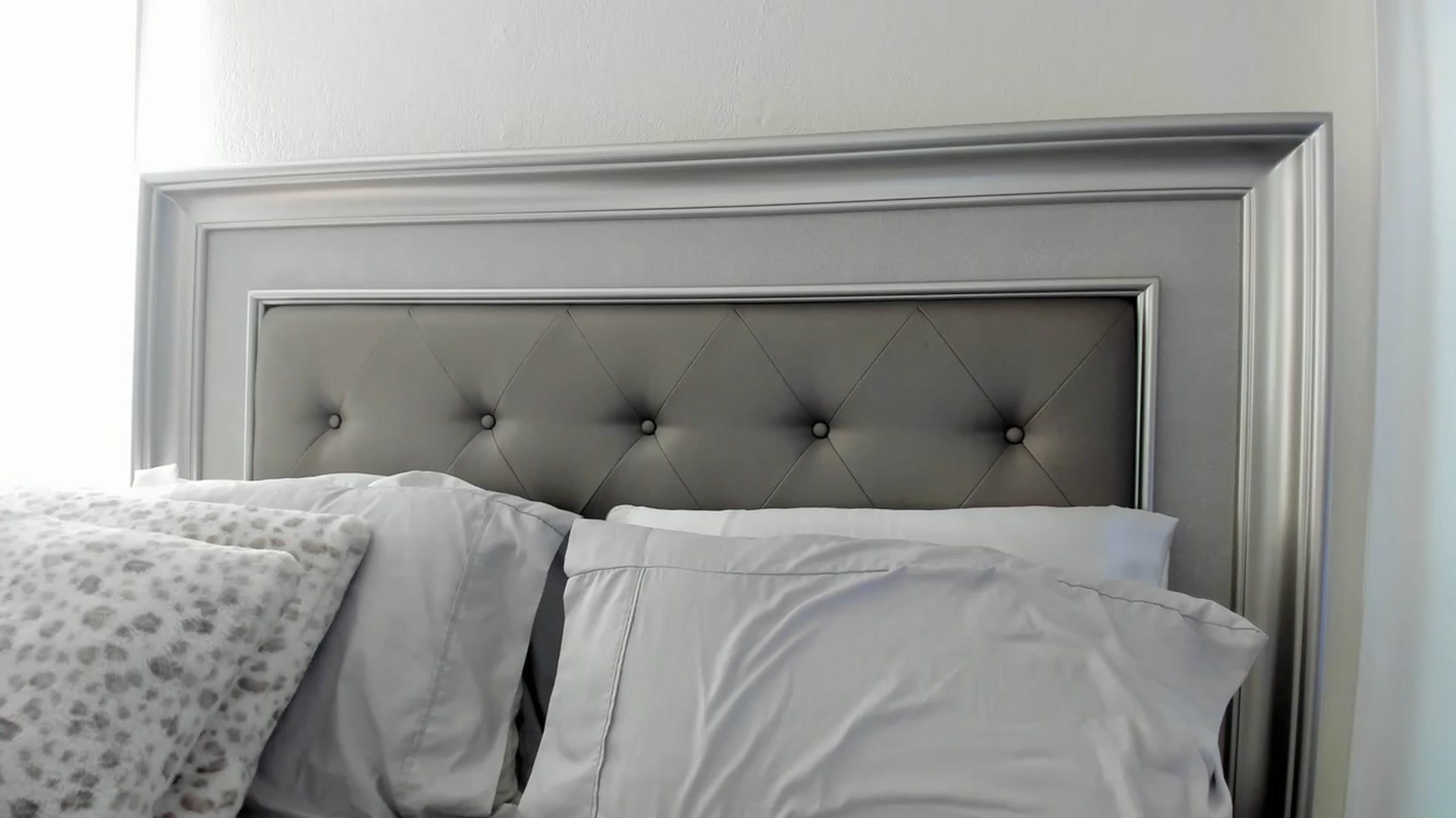 Gallery image thumbnail from Ca_ndi's myfreecams stream on, 03/31/2023, 12:54 image 18 of 20