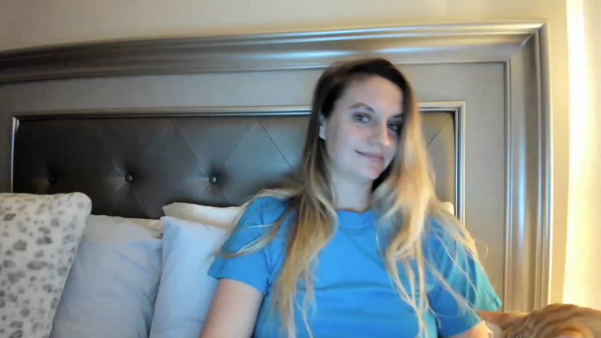 Gallery image thumbnail from Ca_ndi's myfreecams stream on, 04/02/2023, 10:28 image 4 of 20