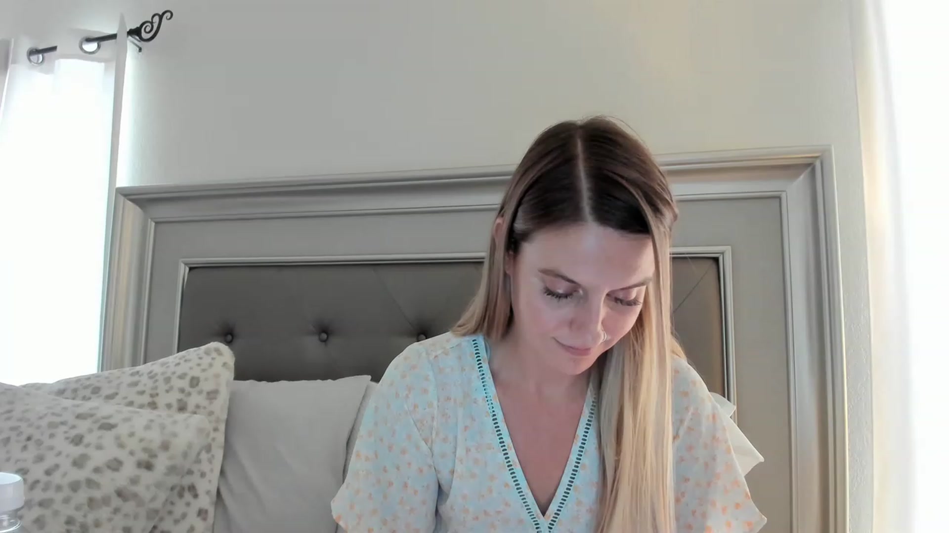 Gallery image thumbnail from Ca_ndi's myfreecams stream on, 04/09/2023, 19:22 image 7 of 20