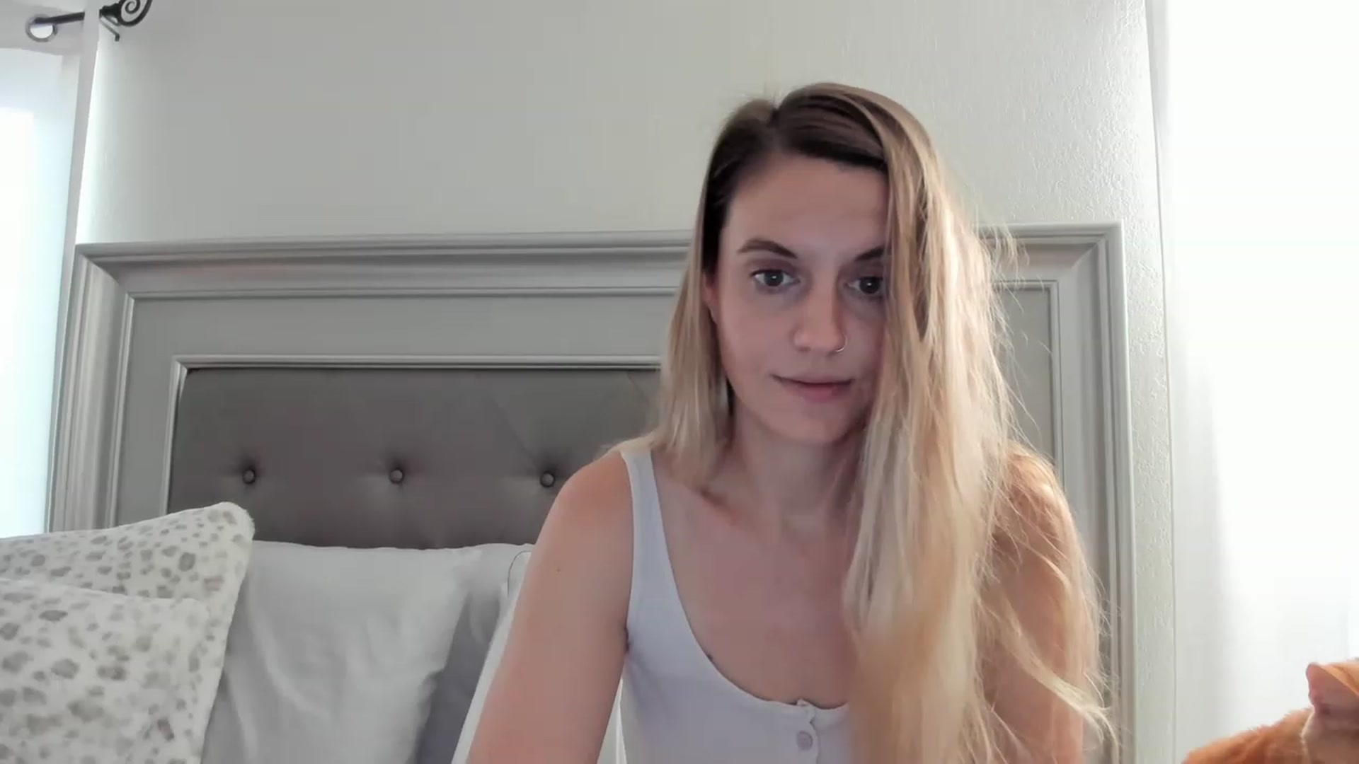 Gallery image thumbnail from Ca_ndi's myfreecams stream on, 04/10/2023, 12:26 image 13 of 20