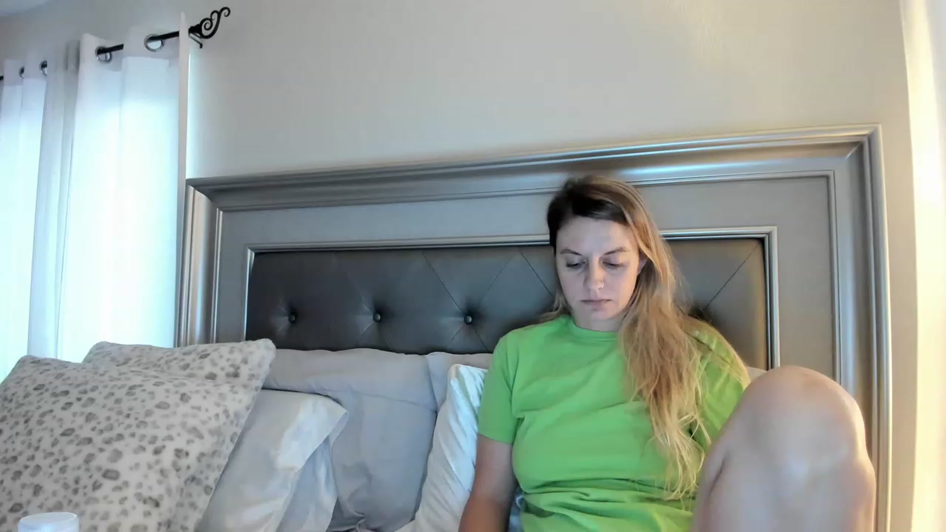 Gallery image thumbnail from Ca_ndi's myfreecams stream on, 04/16/2023, 11:38 image 7 of 20
