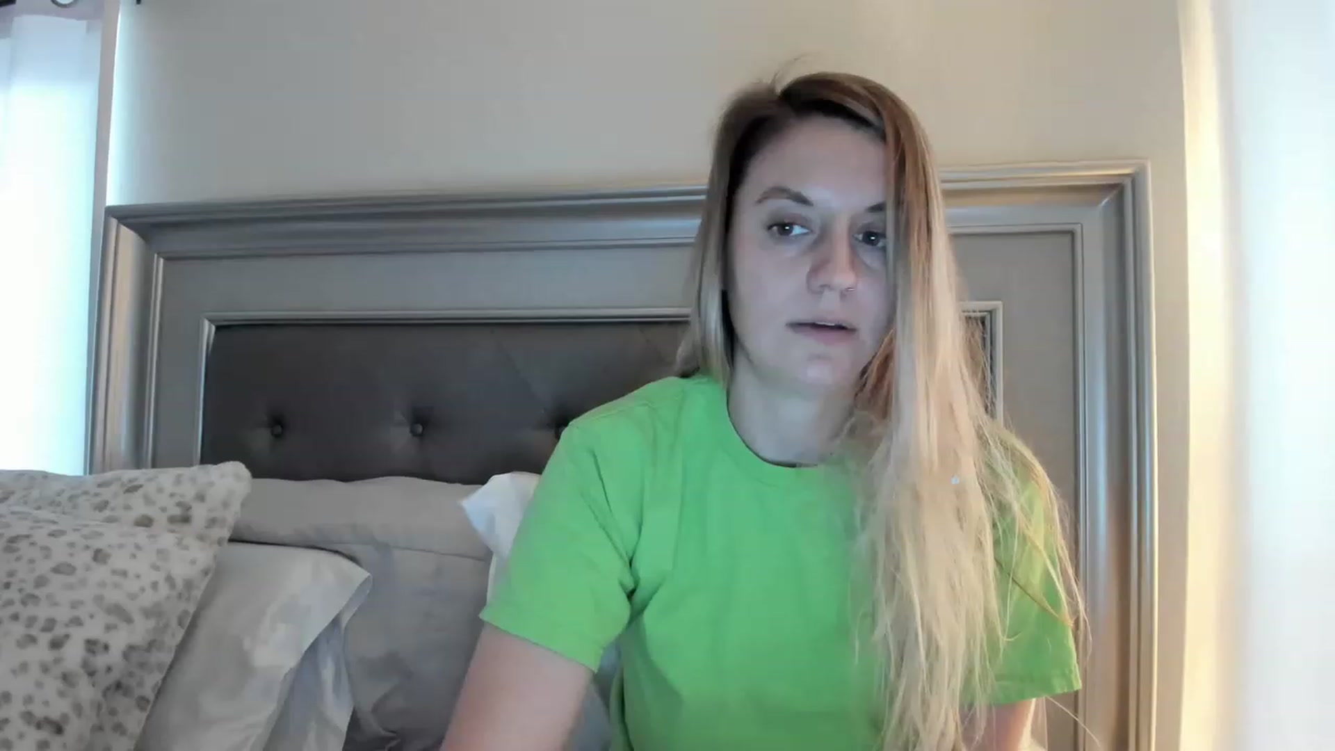 Gallery image thumbnail from Ca_ndi's myfreecams stream on, 04/16/2023, 11:38 image 19 of 20