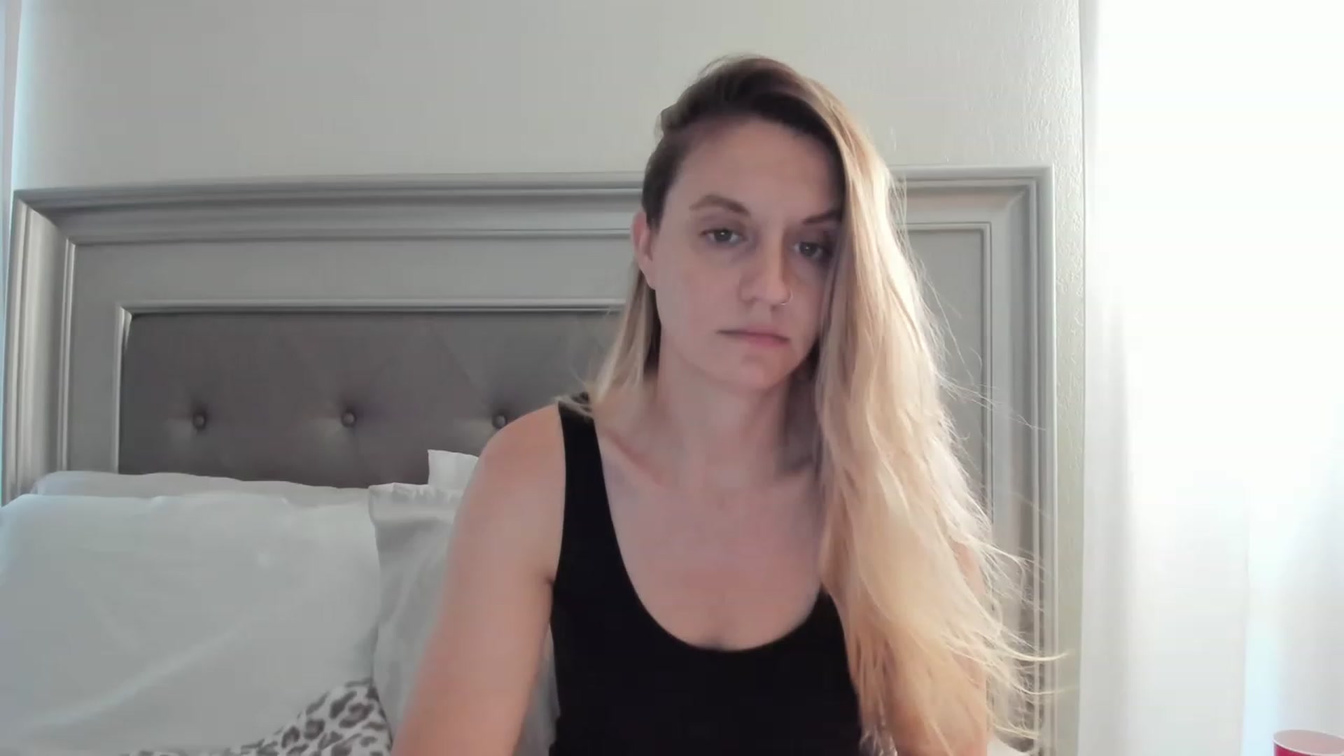 Gallery image thumbnail from Ca_ndi's myfreecams stream on, 04/23/2023, 12:32 image 8 of 20