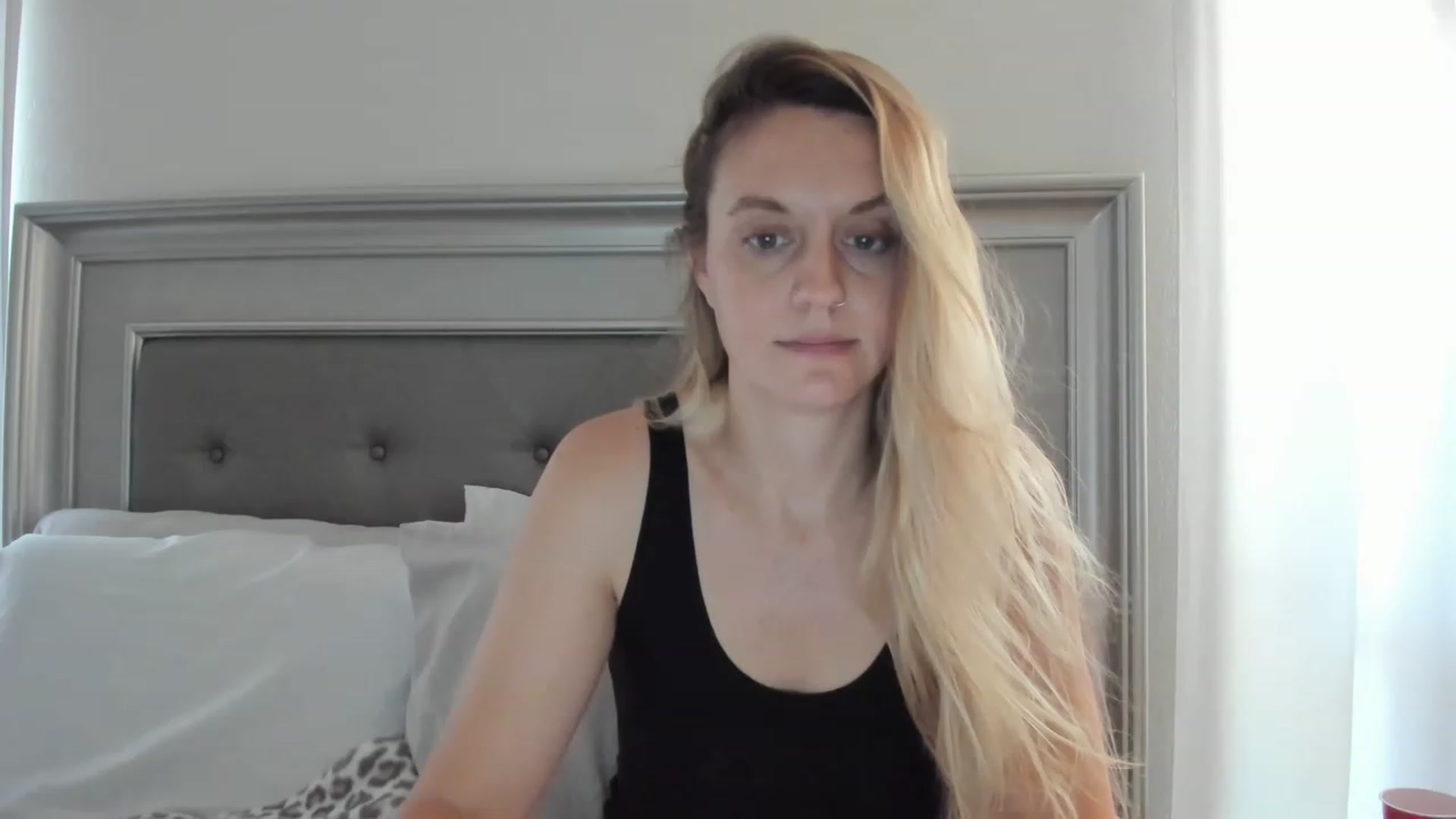 Gallery image thumbnail from Ca_ndi's myfreecams stream on, 04/23/2023, 12:32 image 3 of 20