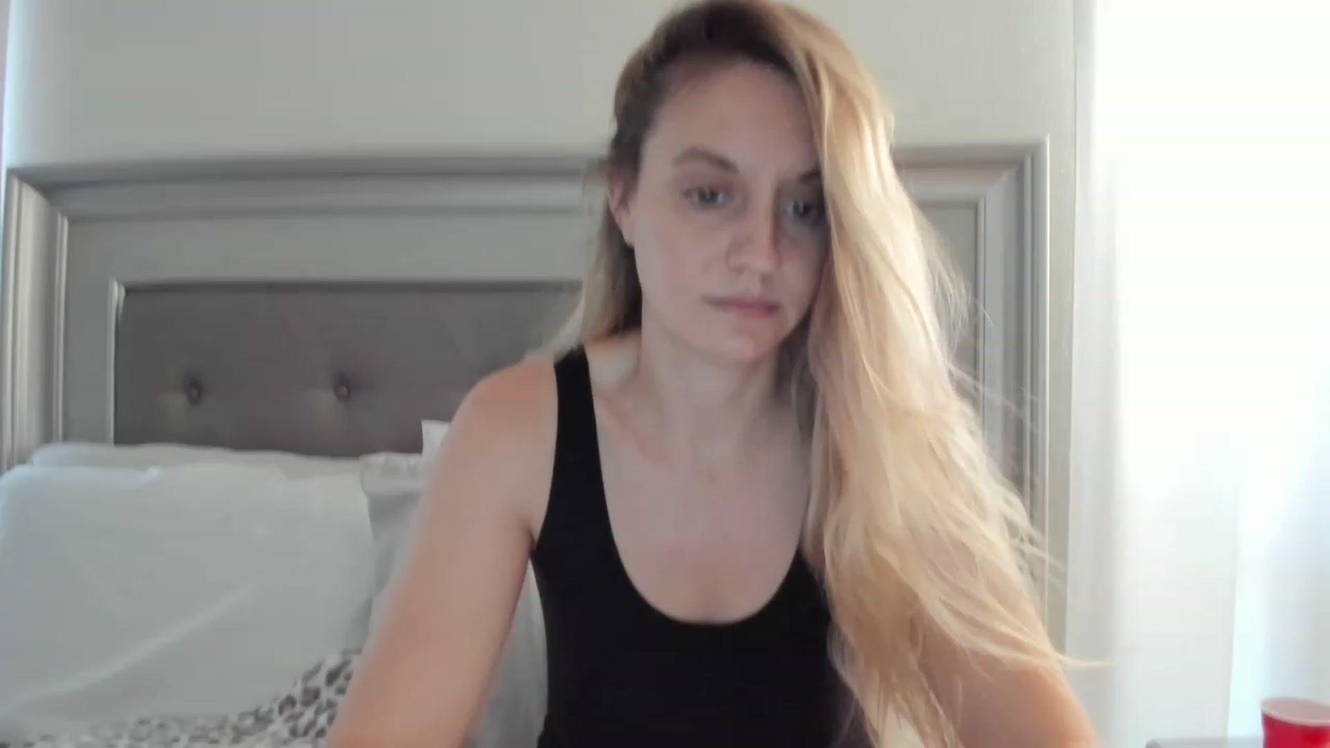 Gallery image thumbnail from Ca_ndi's myfreecams stream on, 04/23/2023, 12:32 image 5 of 20