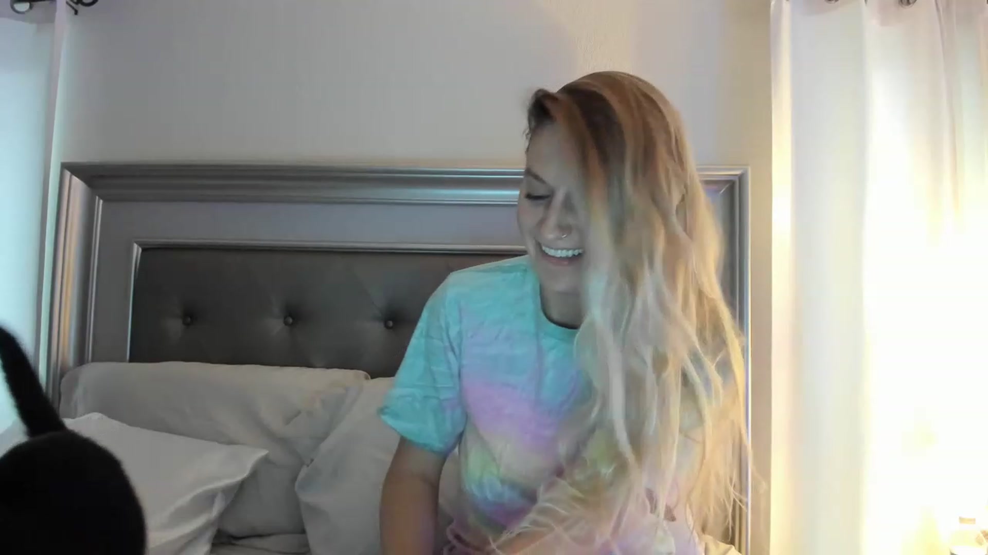Gallery image thumbnail from Ca_ndi's myfreecams stream on, 04/24/2023, 11:47 image 20 of 20