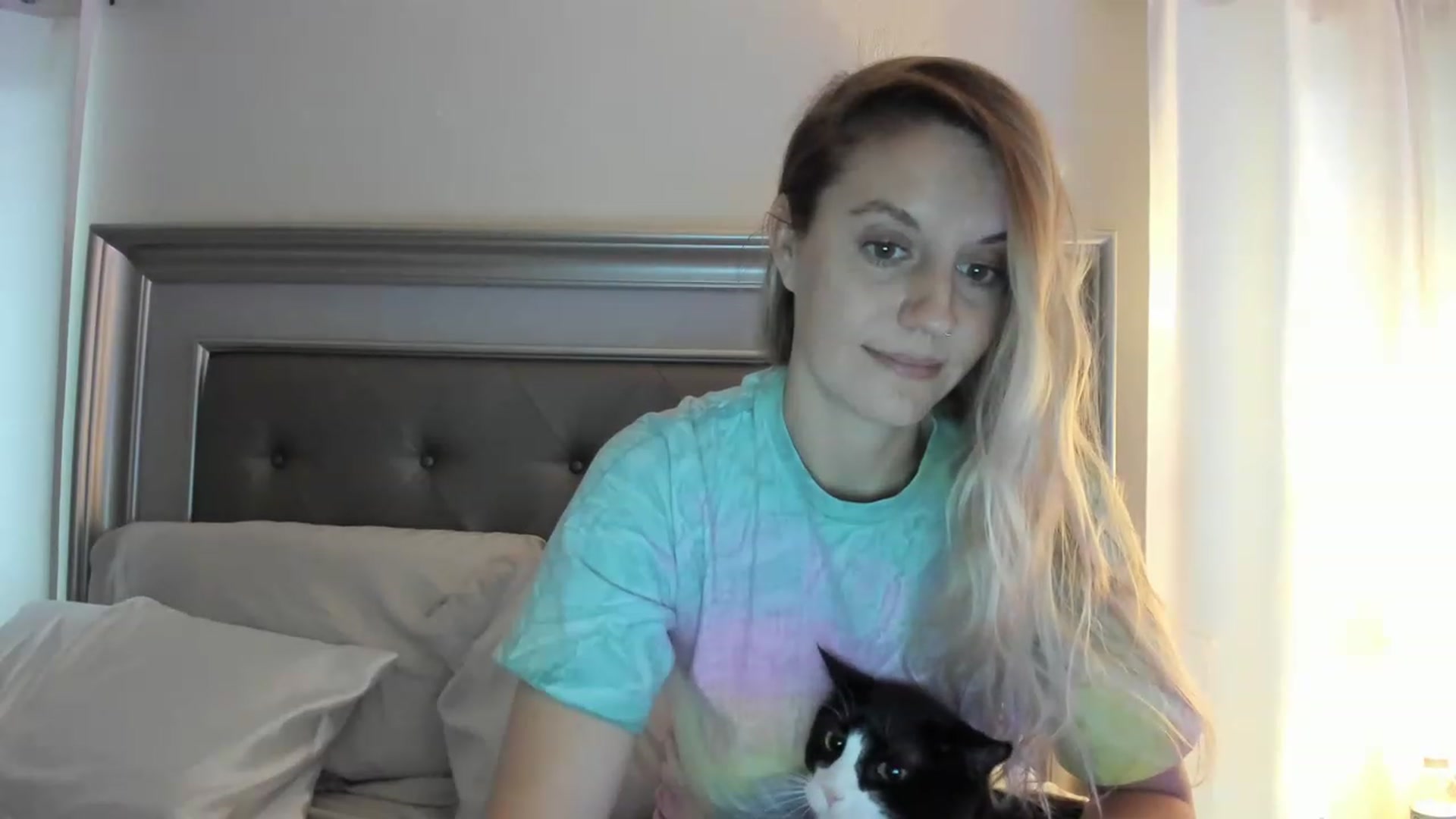 Gallery image thumbnail from Ca_ndi's myfreecams stream on, 04/24/2023, 11:47 image 15 of 20