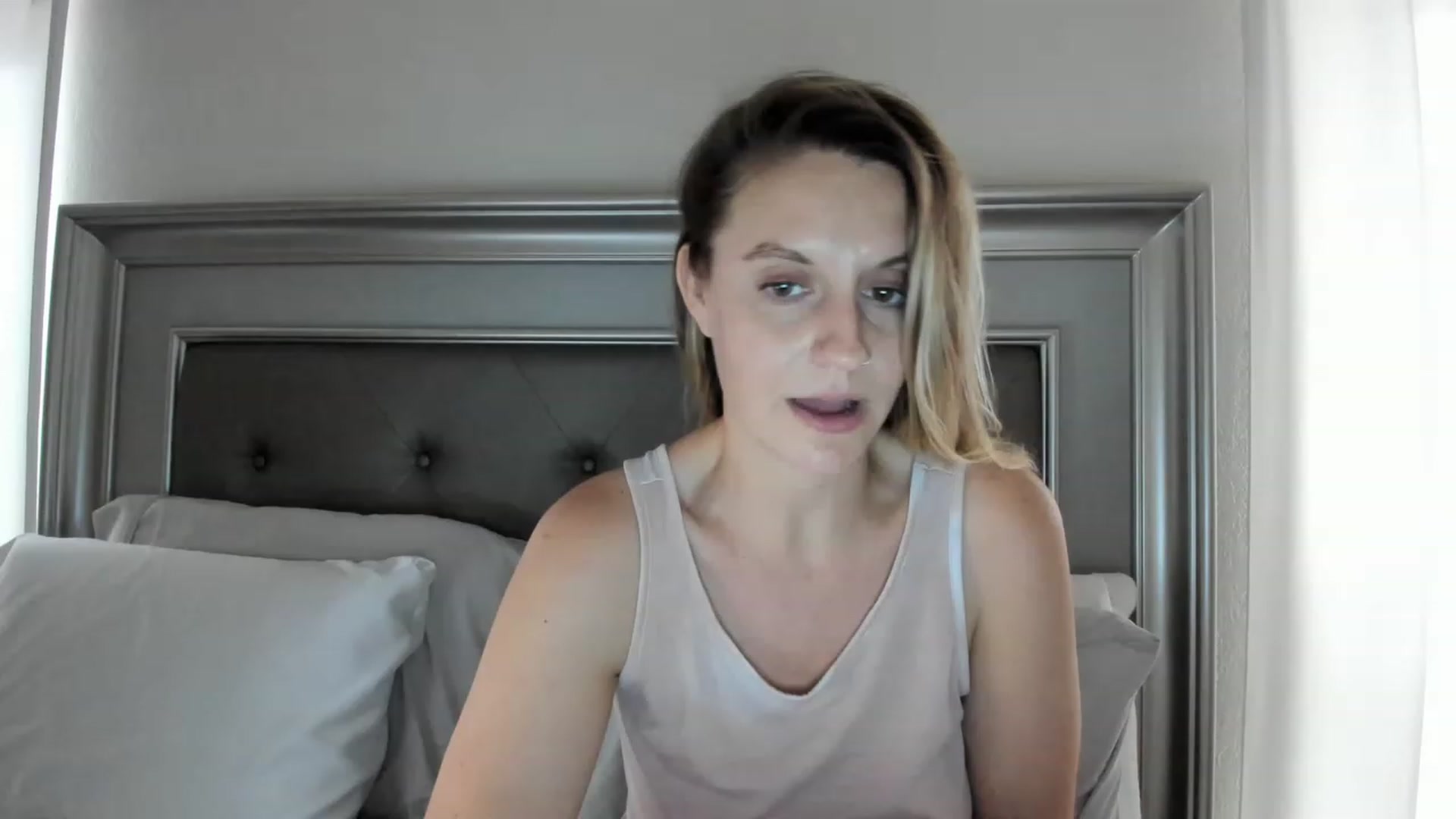 Gallery image thumbnail from Ca_ndi's myfreecams stream on, 04/29/2023, 18:04 image 20 of 20