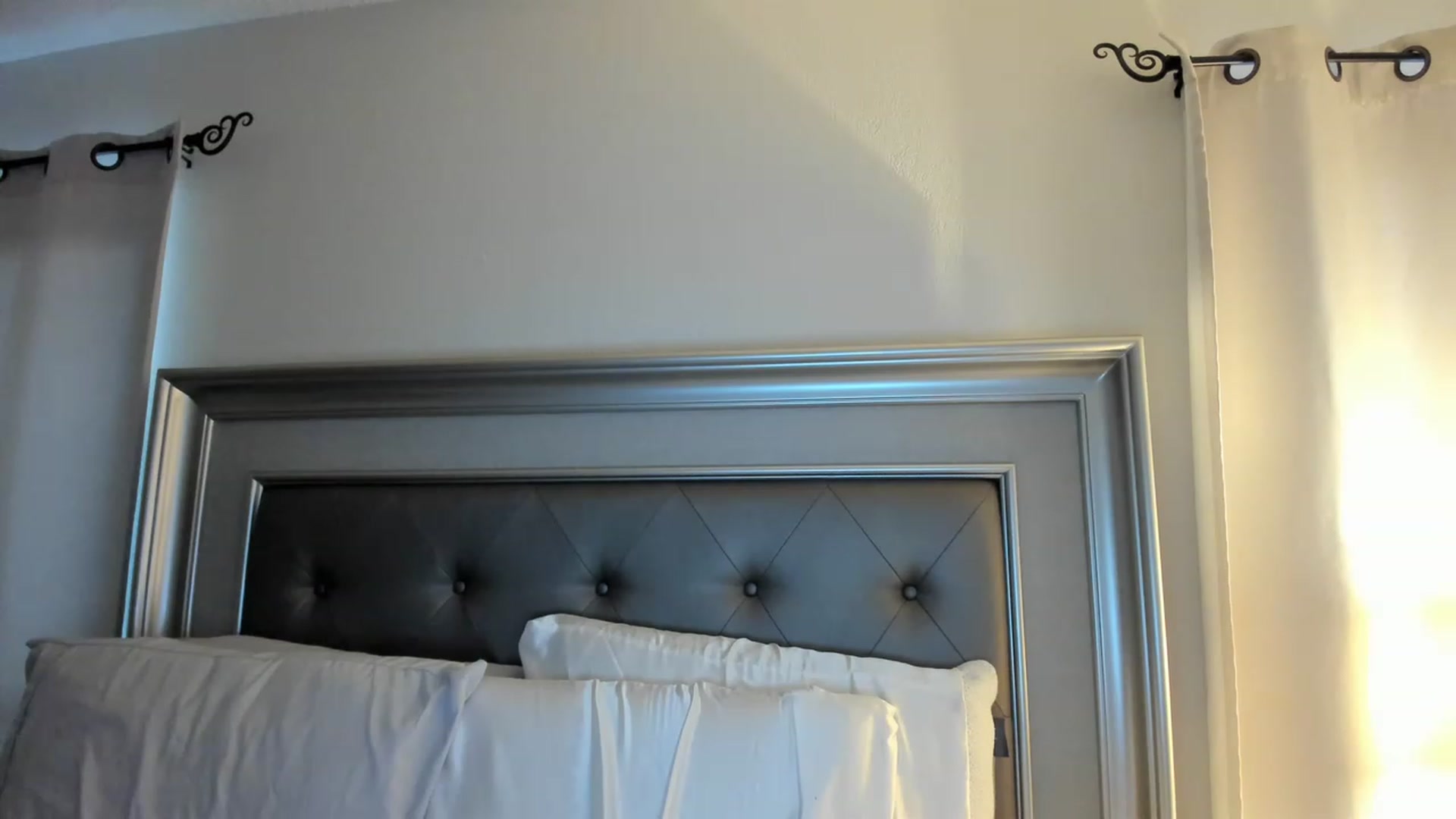 Gallery image thumbnail from Ca_ndi's myfreecams stream on, 05/02/2023, 11:21 image 9 of 20