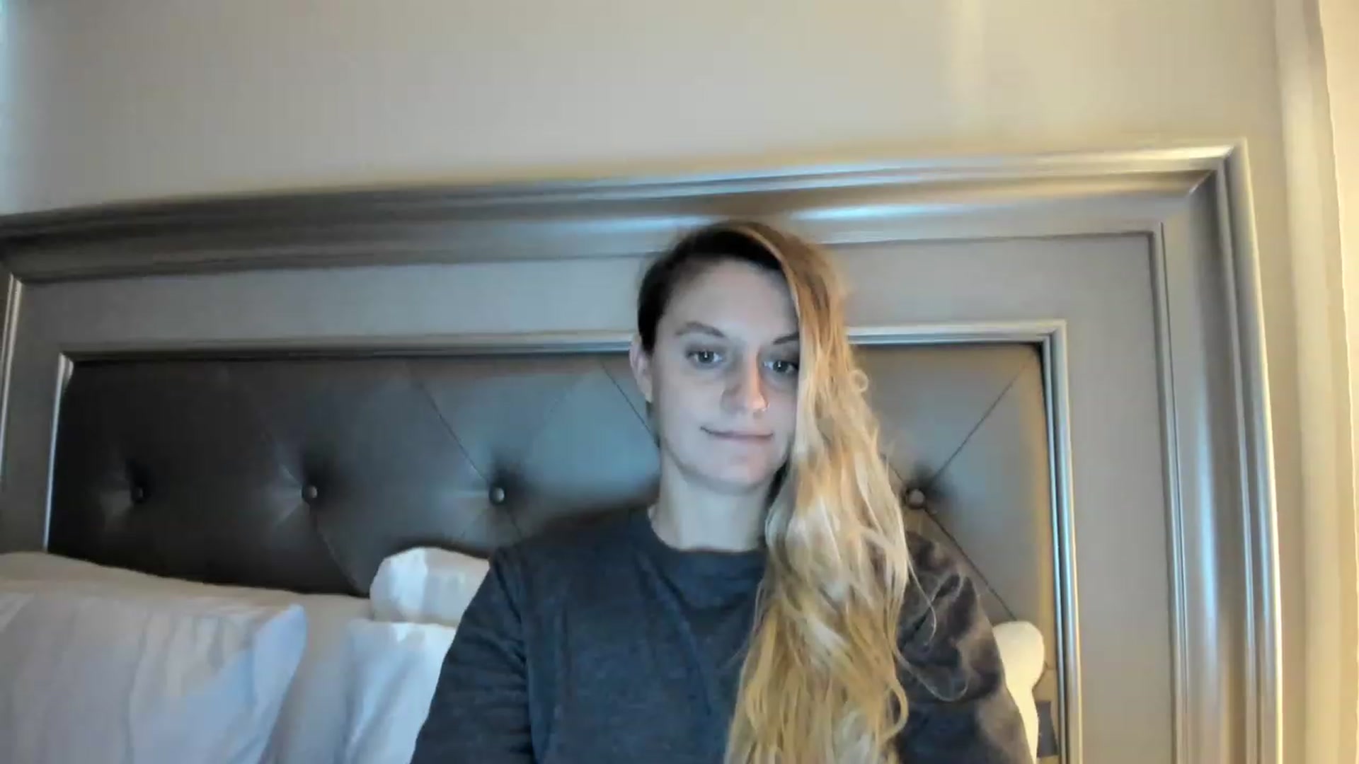 Gallery image thumbnail from Ca_ndi's myfreecams stream on, 05/02/2023, 11:21 image 13 of 20