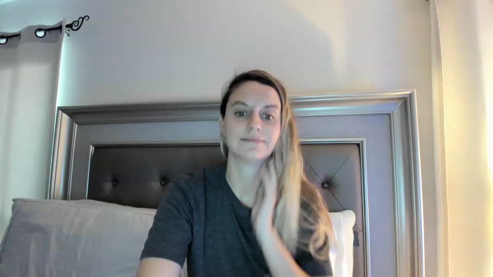 Gallery image thumbnail from Ca_ndi's myfreecams stream on, 05/02/2023, 12:56 image 3 of 20