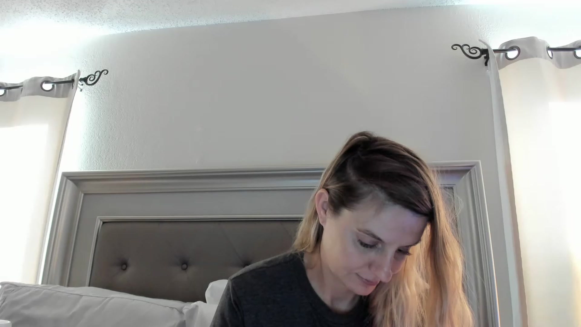 Gallery image thumbnail from Ca_ndi's myfreecams stream on, 05/02/2023, 12:56 image 16 of 20