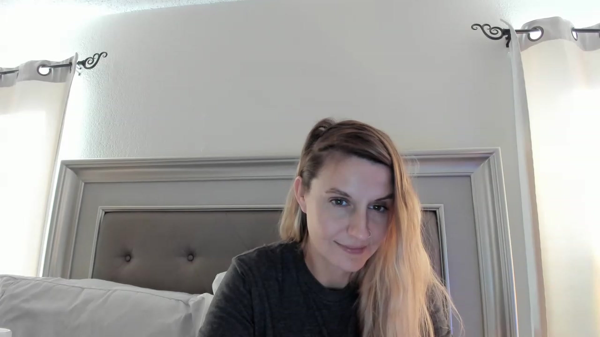 Gallery image thumbnail from Ca_ndi's myfreecams stream on, 05/02/2023, 12:56 image 17 of 20