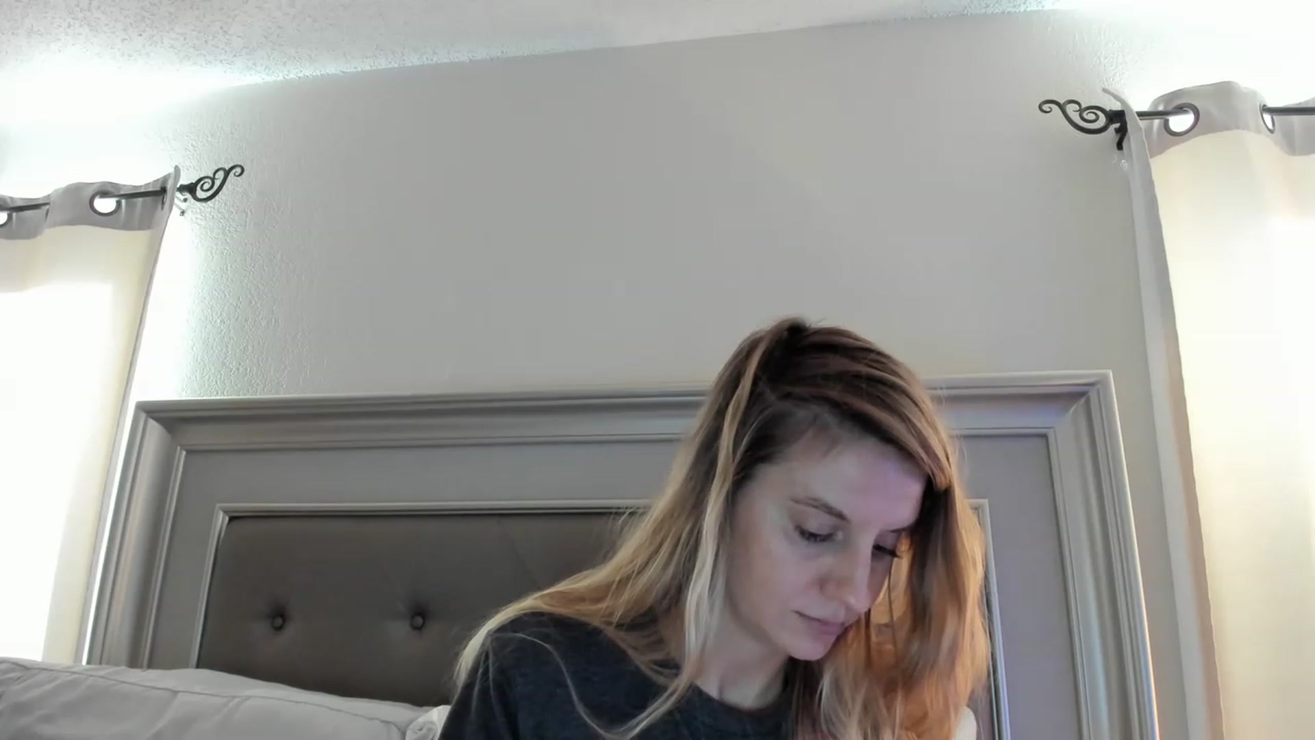 Gallery image thumbnail from Ca_ndi's myfreecams stream on, 05/02/2023, 12:56 image 11 of 20