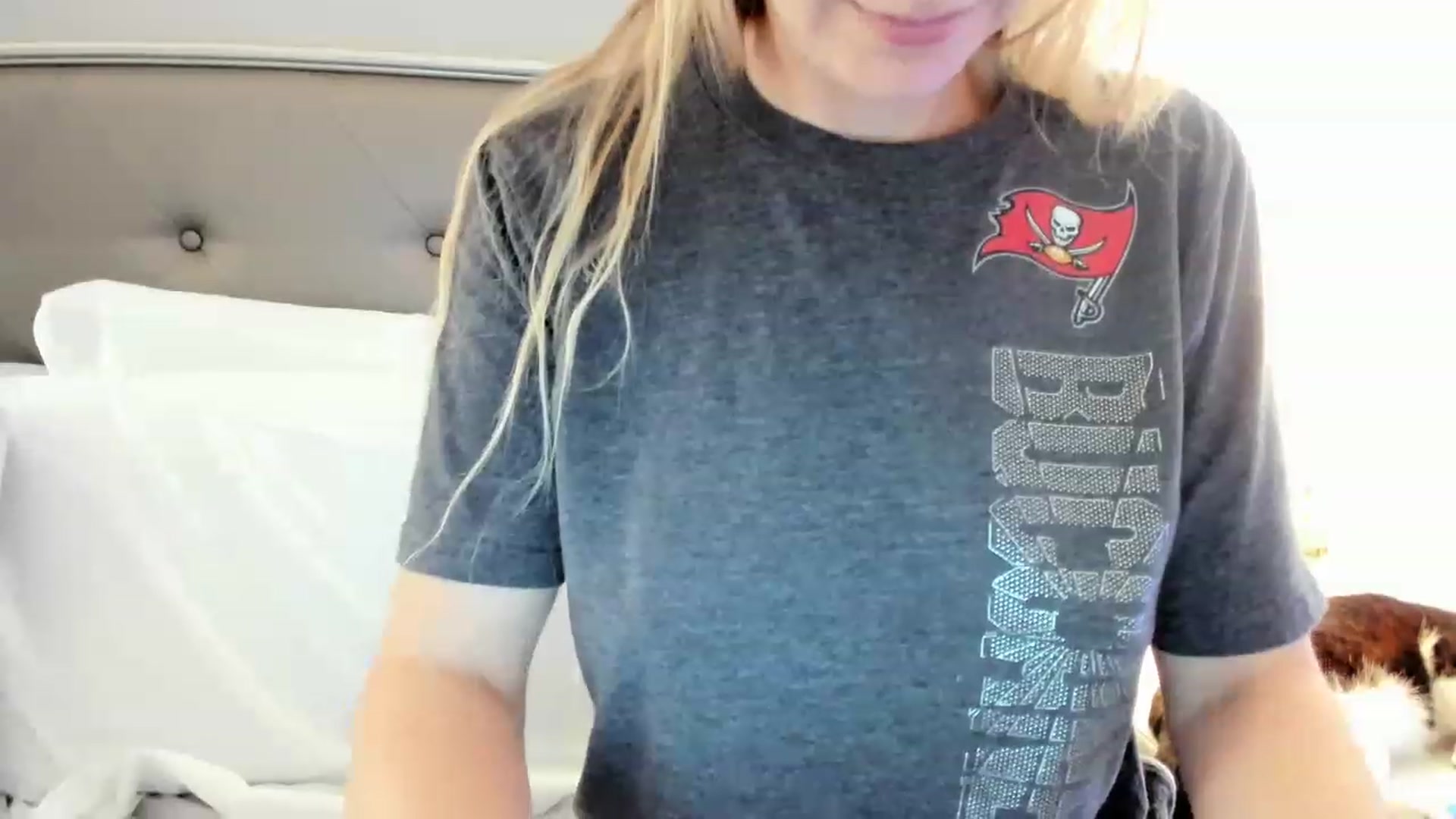 Gallery image thumbnail from Ca_ndi's myfreecams stream on, 05/02/2023, 12:56 image 19 of 20