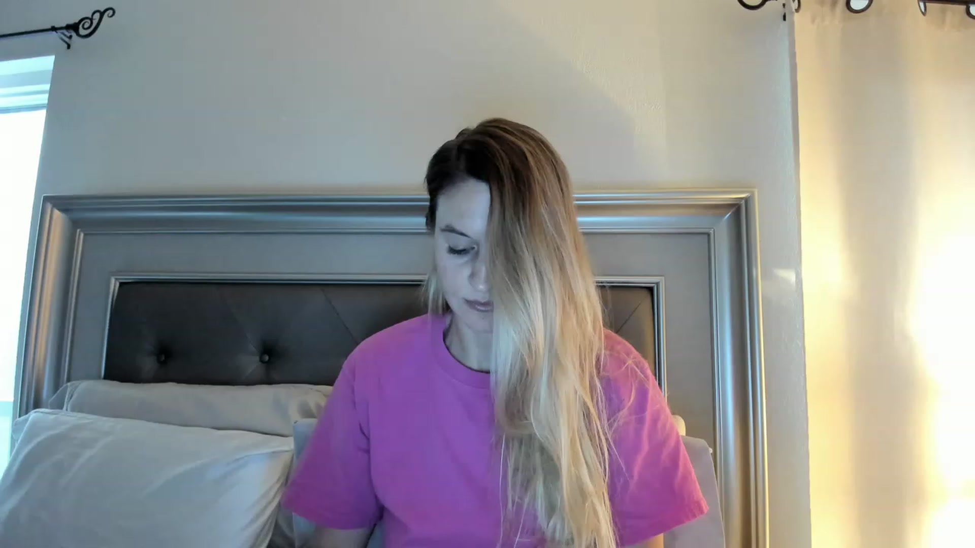 Gallery image thumbnail from Ca_ndi's myfreecams stream on, 05/10/2023, 12:15 image 2 of 20