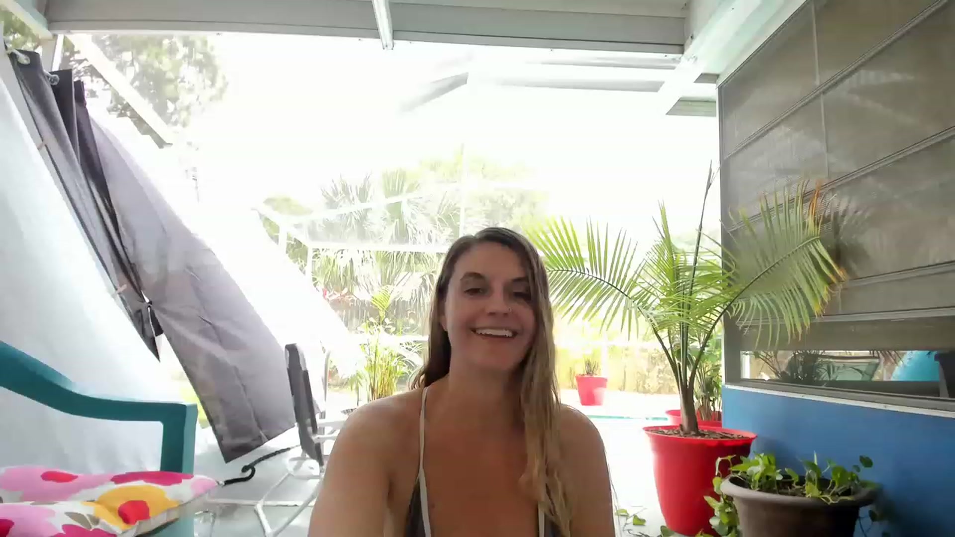 Gallery image thumbnail from Ca_ndi's myfreecams stream on, 05/13/2023, 18:37 image 7 of 20
