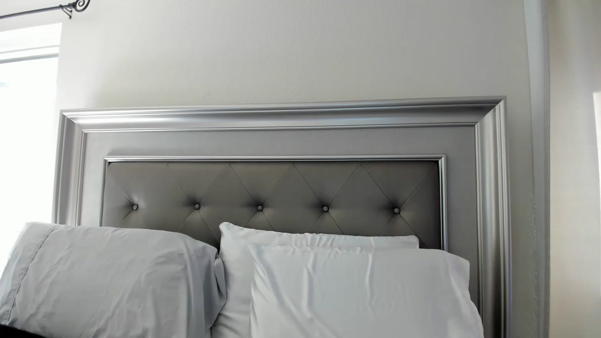 Gallery image thumbnail from Ca_ndi's myfreecams stream on, 05/14/2023, 13:20 image 19 of 20