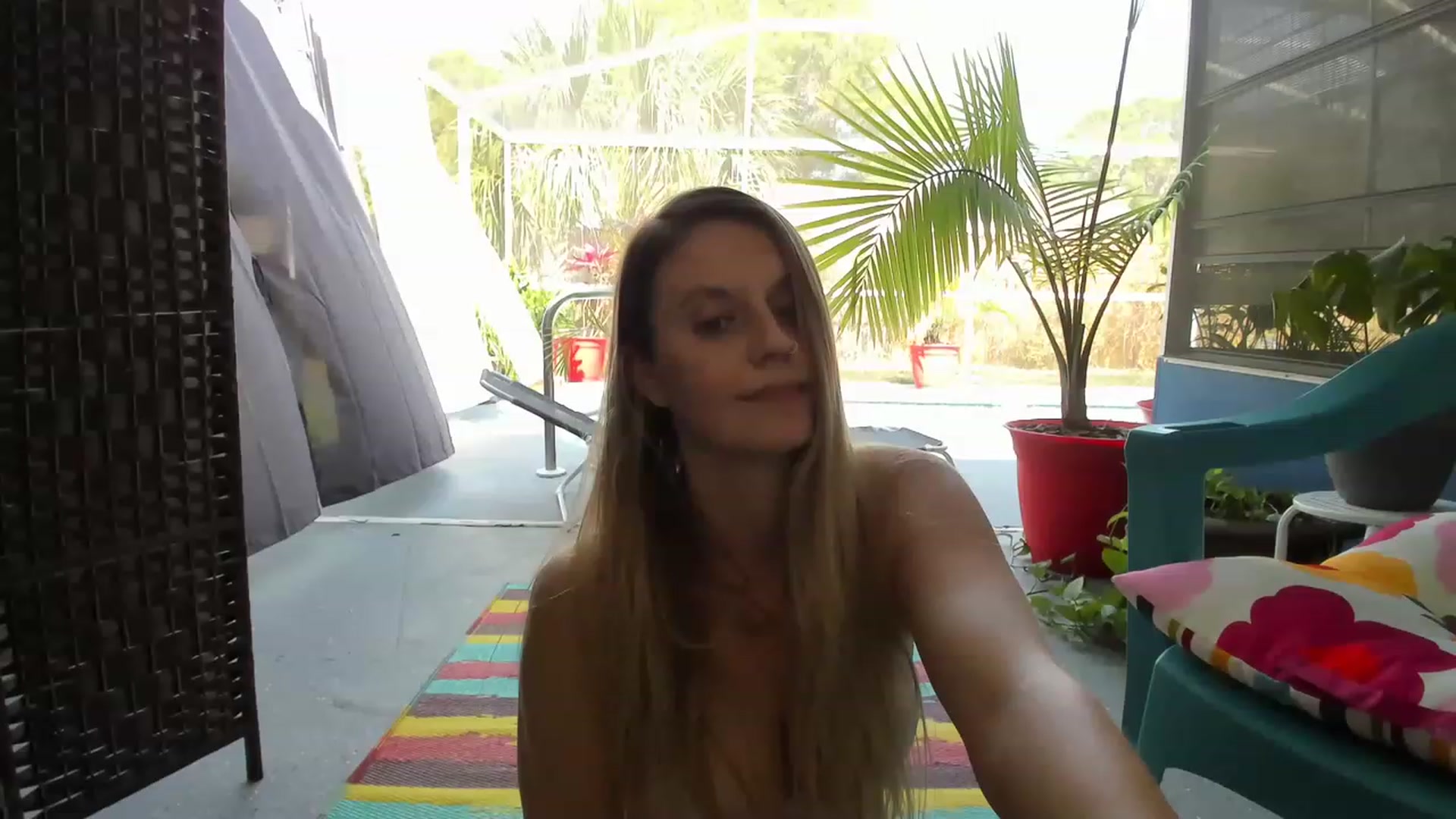 Gallery image thumbnail from Ca_ndi's myfreecams stream on, 05/28/2023, 20:43 image 14 of 20