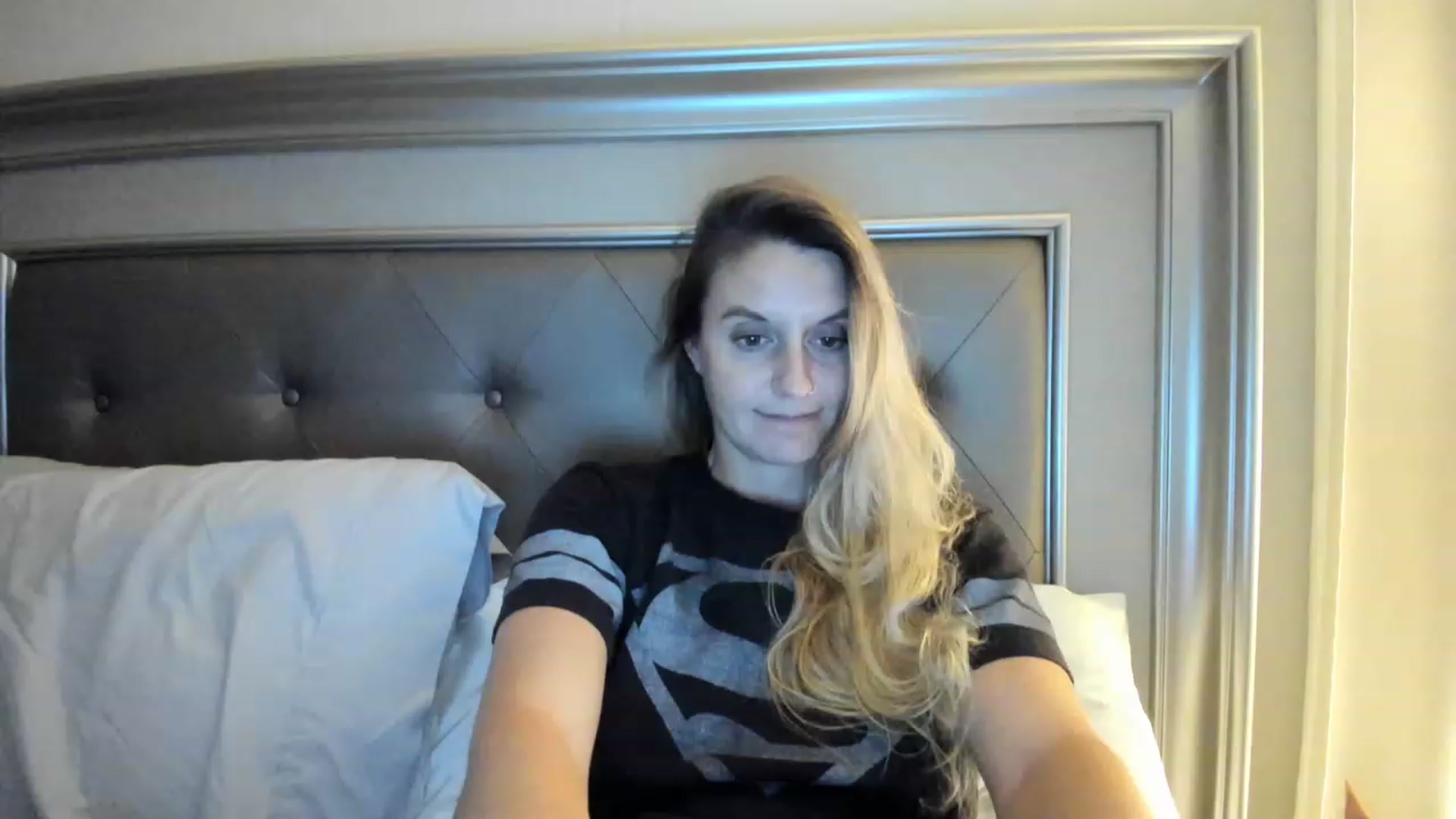 Gallery image thumbnail from Ca_ndi's myfreecams stream on, 05/29/2023, 01:13 image 10 of 20