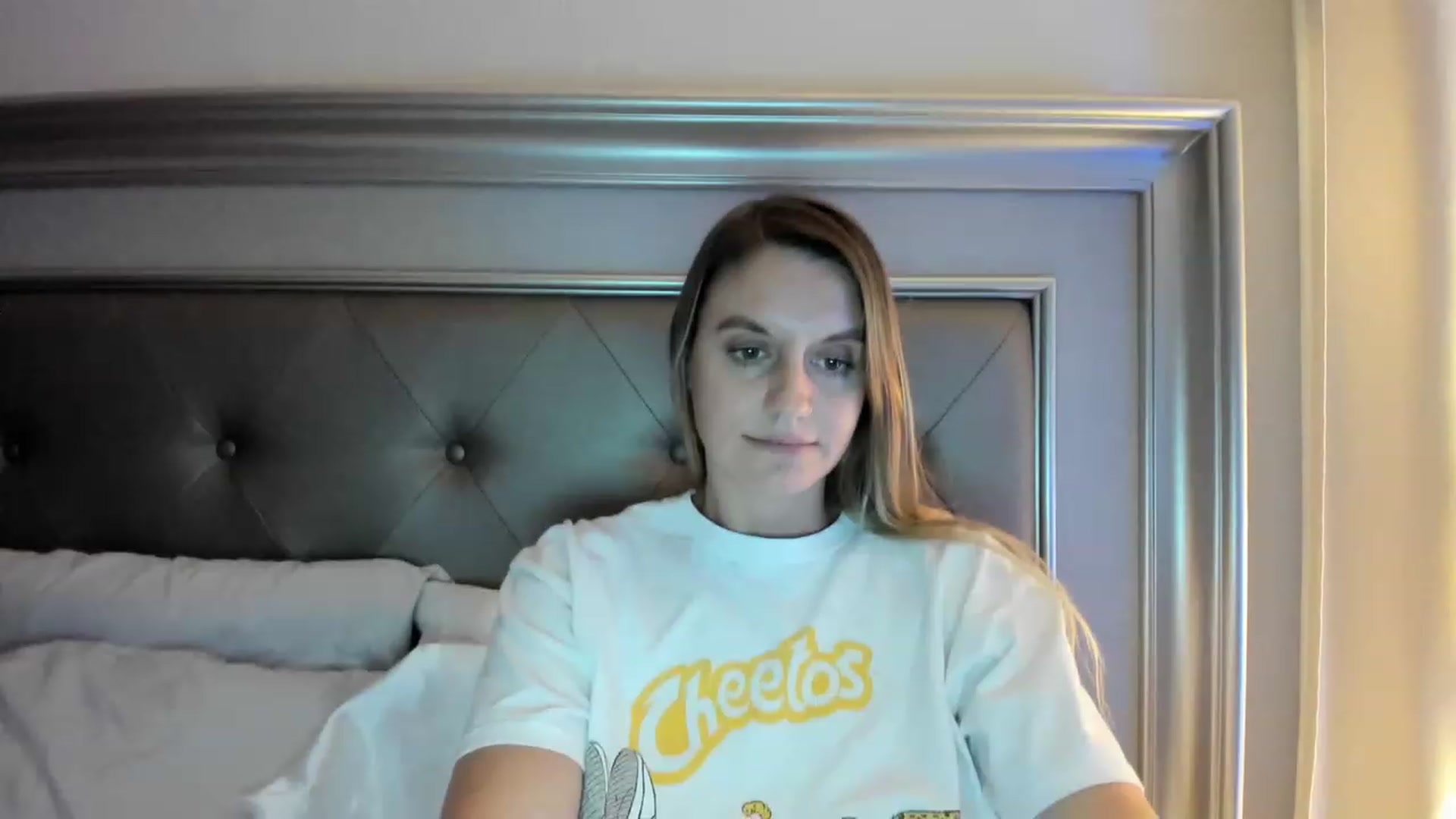 Gallery image thumbnail from Ca_ndi's myfreecams stream on, 06/01/2023, 09:14 image 5 of 20
