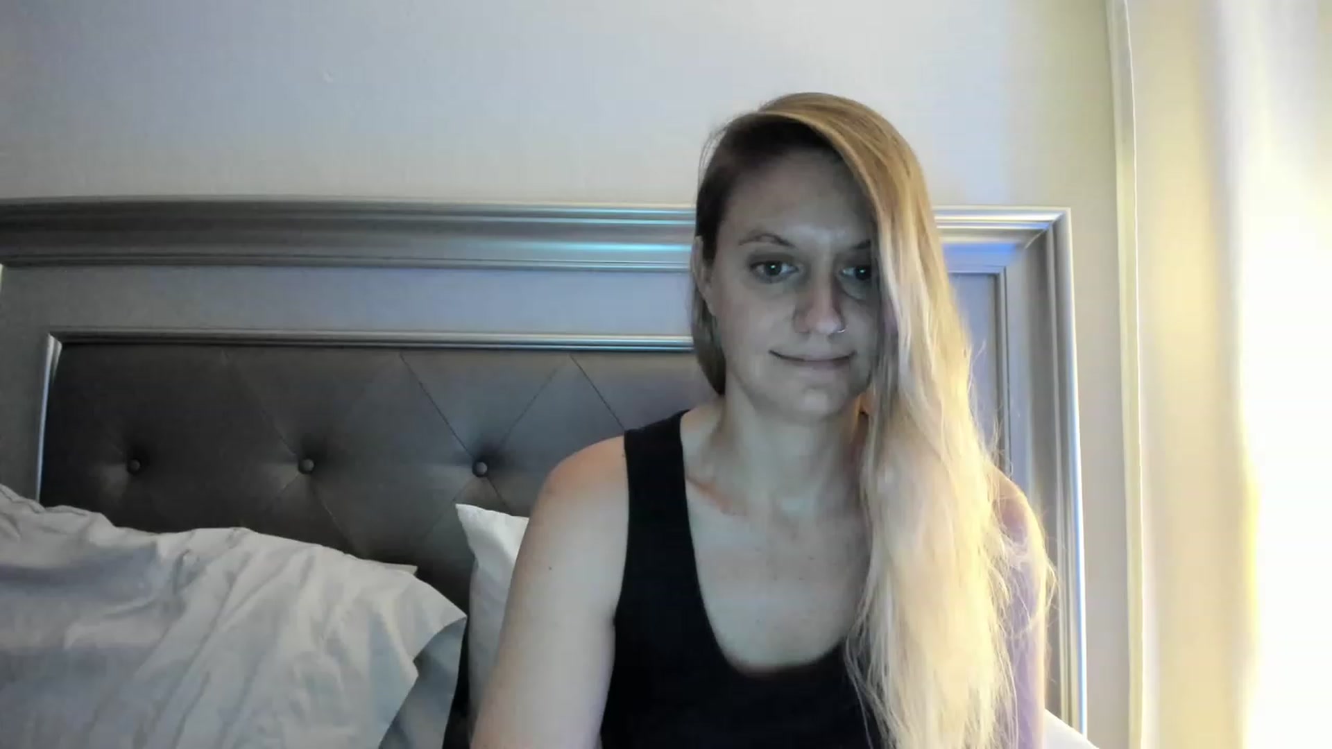 Gallery image thumbnail from Ca_ndi's myfreecams stream on, 06/02/2023, 09:26 image 11 of 20