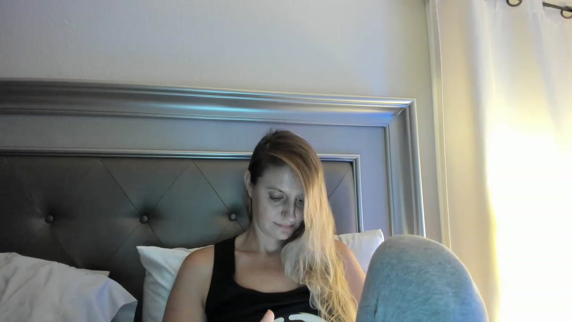 Gallery image thumbnail from Ca_ndi's myfreecams stream on, 06/02/2023, 09:48 image 11 of 20