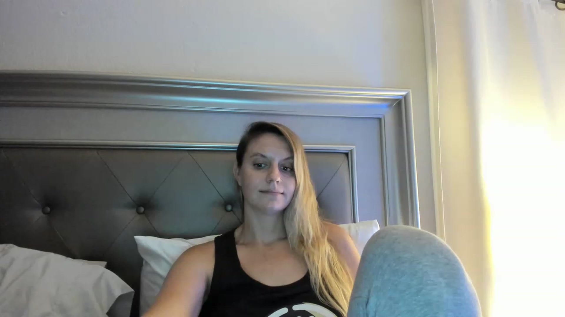 Gallery image thumbnail from Ca_ndi's myfreecams stream on, 06/02/2023, 09:48 image 5 of 20