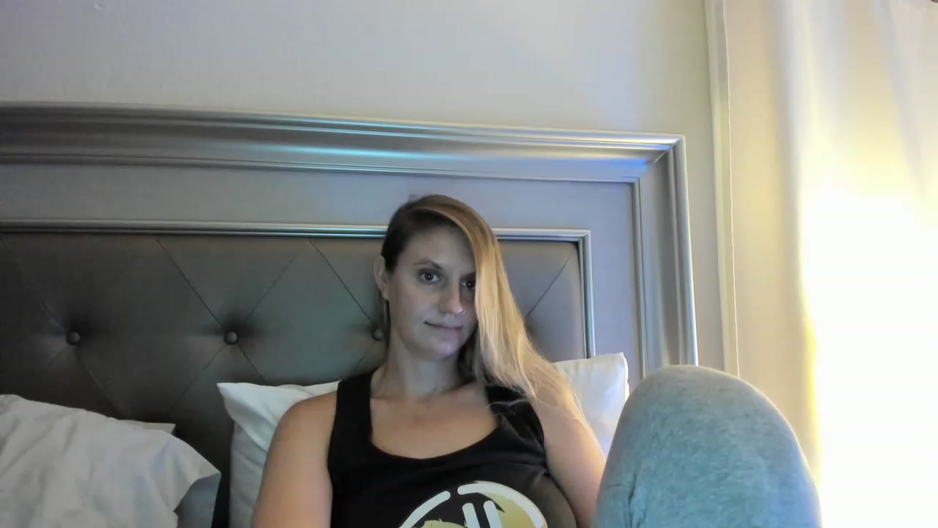 Gallery image thumbnail from Ca_ndi's myfreecams stream on, 06/02/2023, 09:48 image 20 of 20