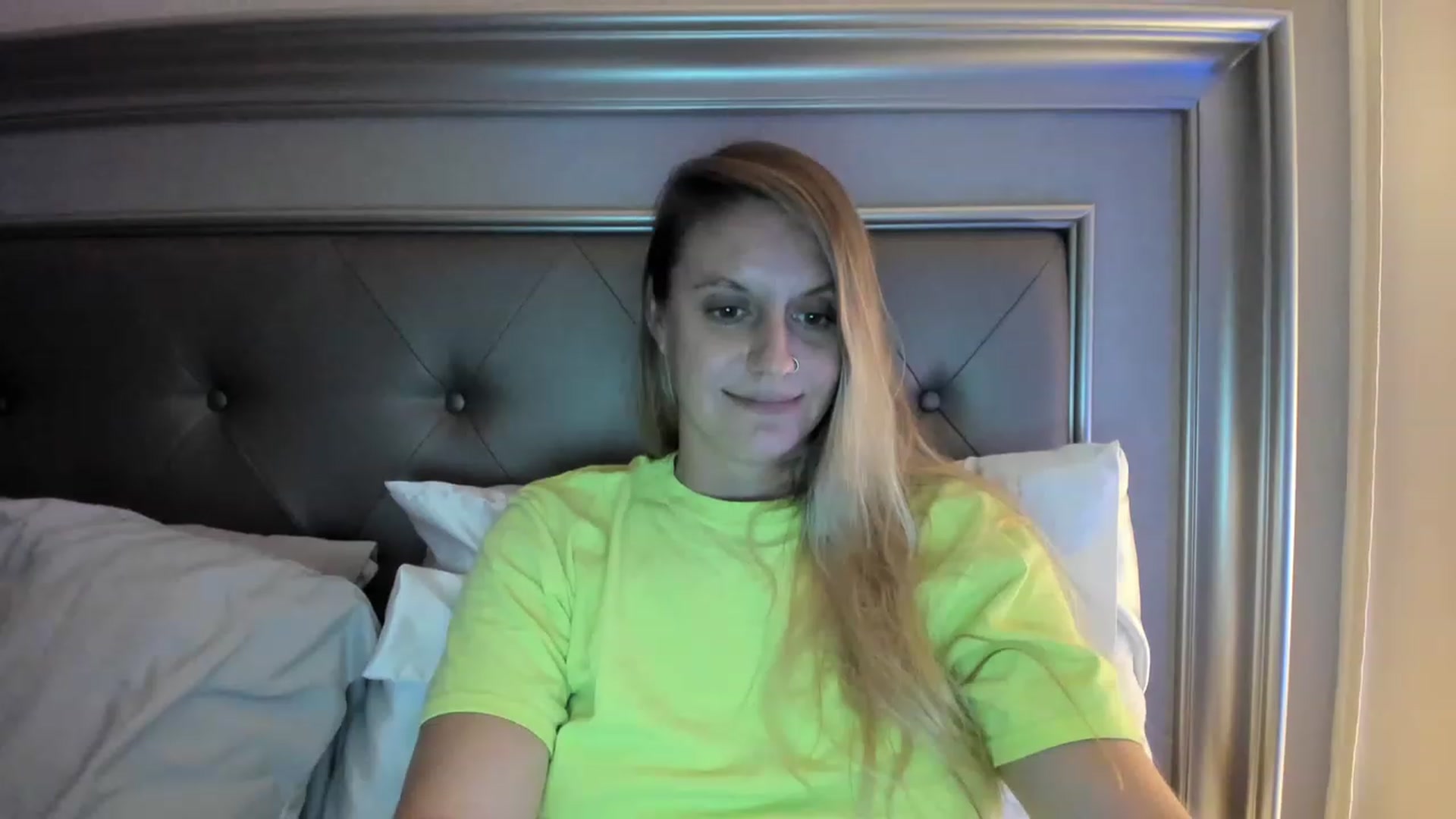 Gallery image thumbnail from Ca_ndi's myfreecams stream on, 06/02/2023, 10:44 image 11 of 20