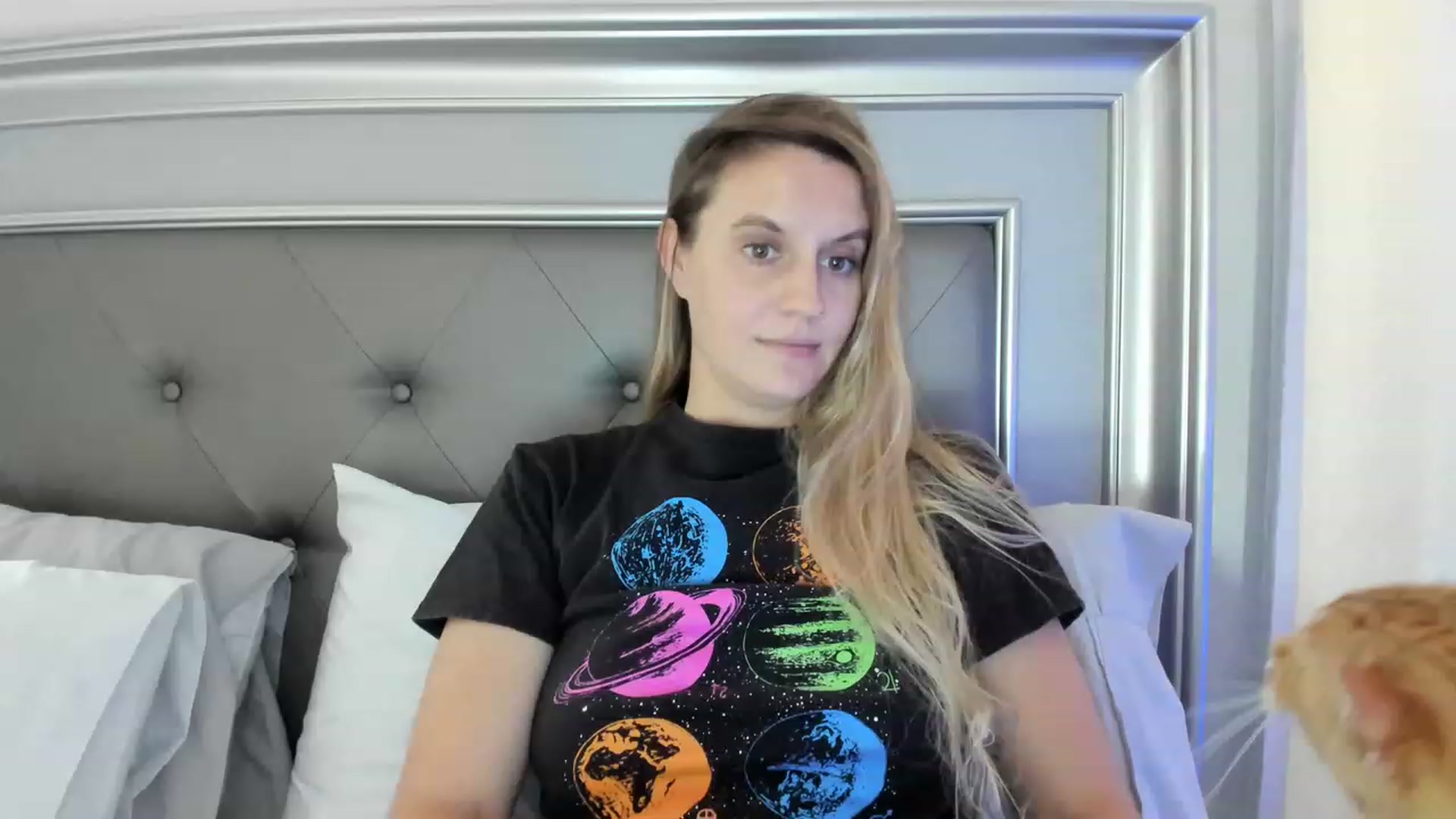 Gallery image thumbnail from Ca_ndi's myfreecams stream on, 06/04/2023, 12:18 image 14 of 20