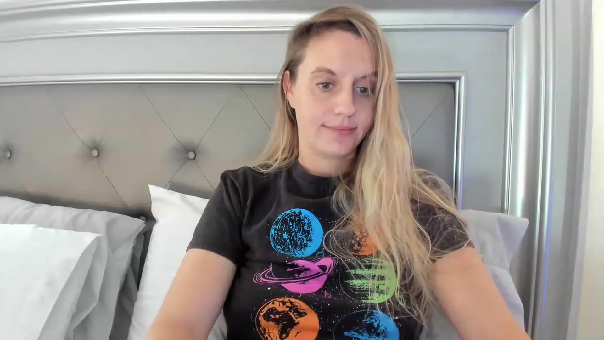 Gallery image thumbnail from Ca_ndi's myfreecams stream on, 06/04/2023, 12:18 image 20 of 20