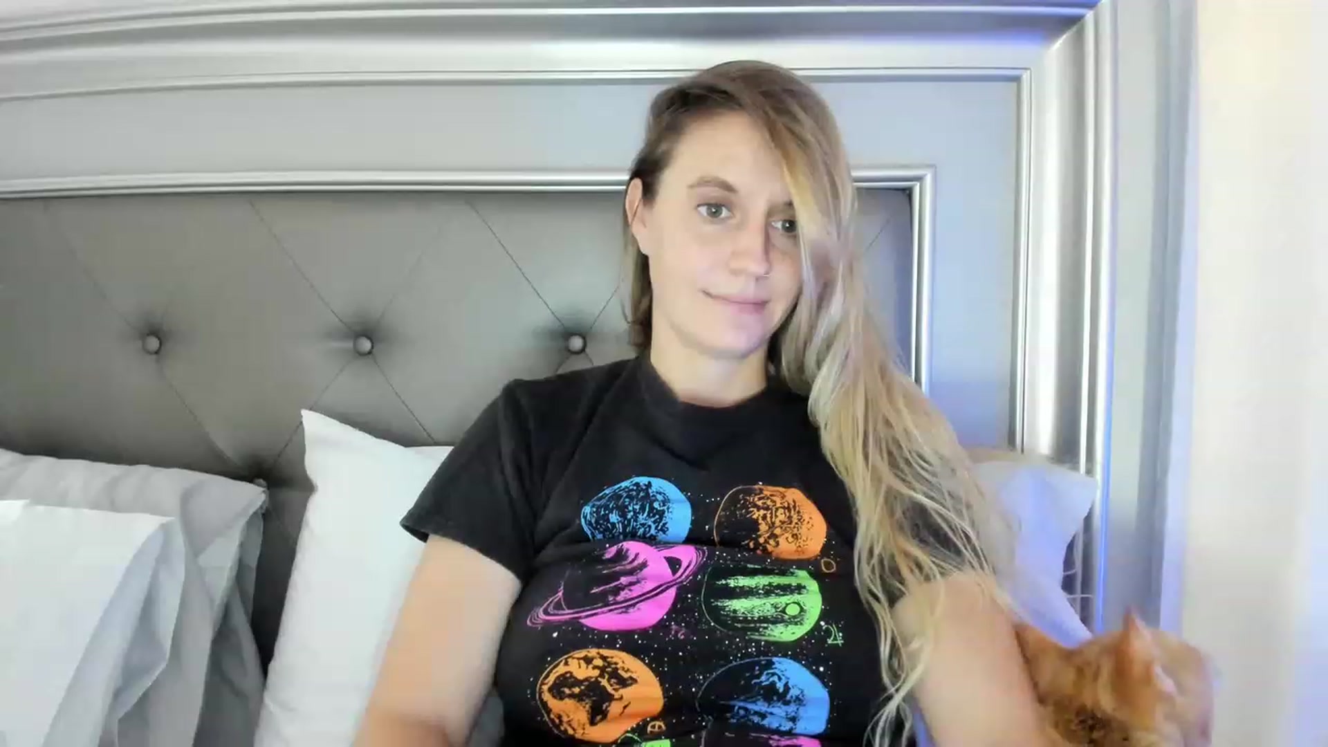 Gallery image thumbnail from Ca_ndi's myfreecams stream on, 06/04/2023, 12:18 image 11 of 20