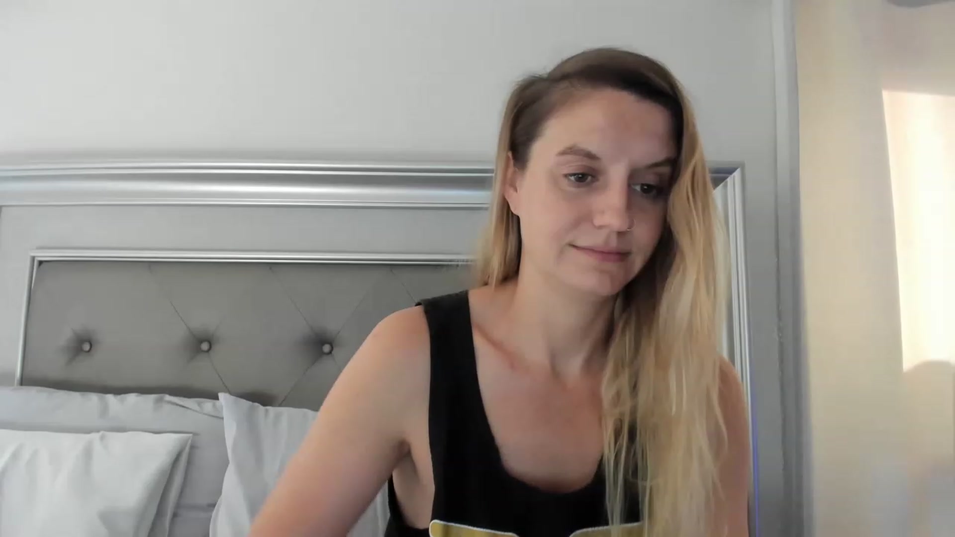 Gallery image thumbnail from Ca_ndi's myfreecams stream on, 06/08/2023, 12:42 image 14 of 20