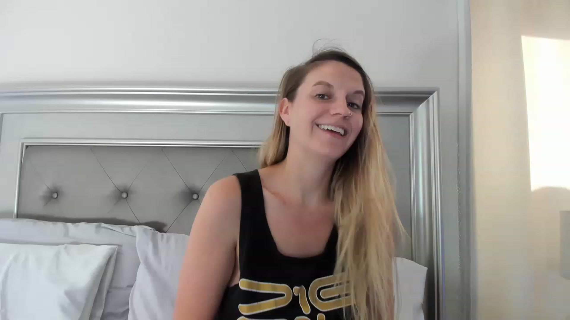 Gallery image thumbnail from Ca_ndi's myfreecams stream on, 06/08/2023, 12:42 image 1 of 20