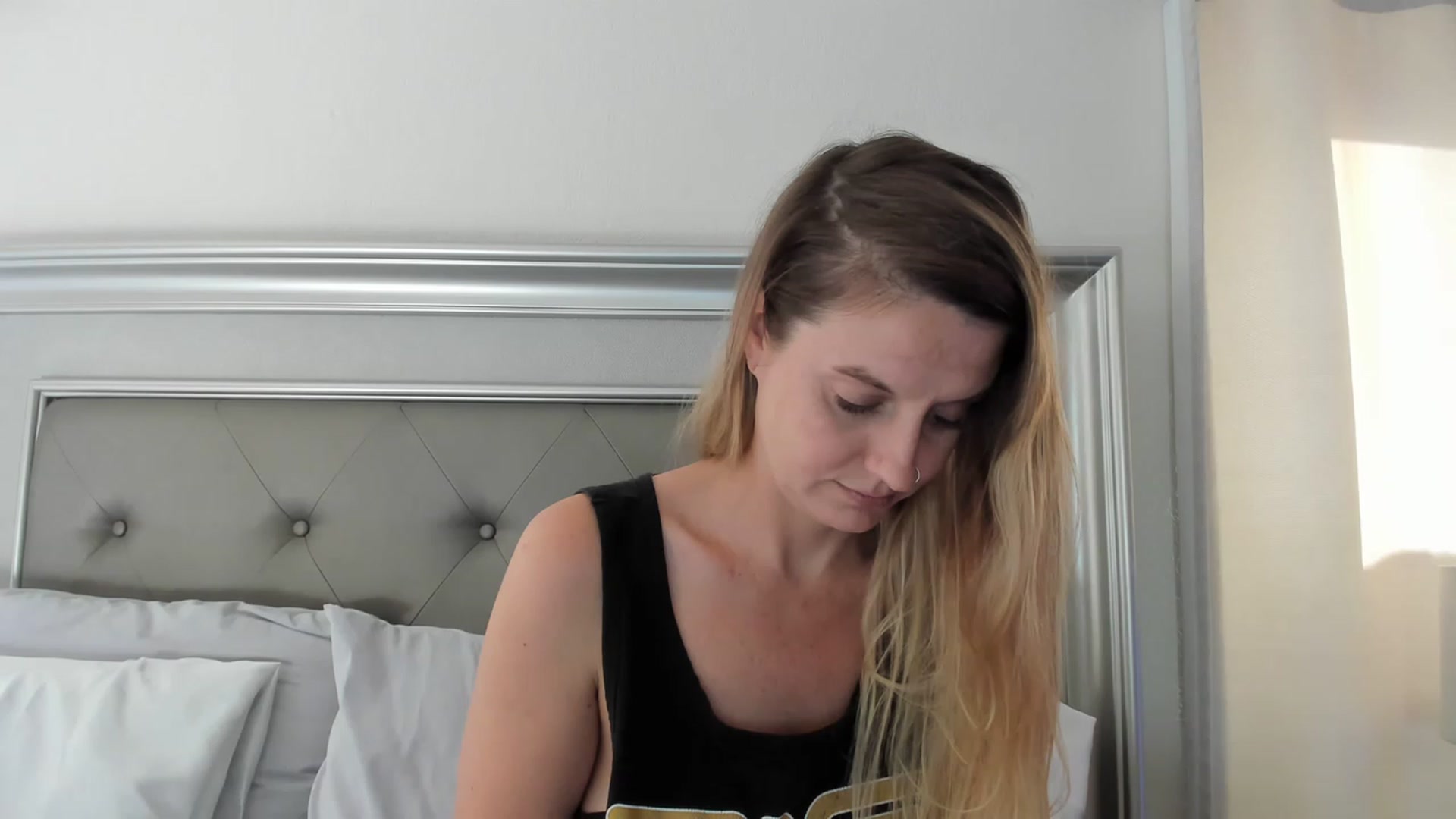 Gallery image thumbnail from Ca_ndi's myfreecams stream on, 06/08/2023, 12:42 image 15 of 20