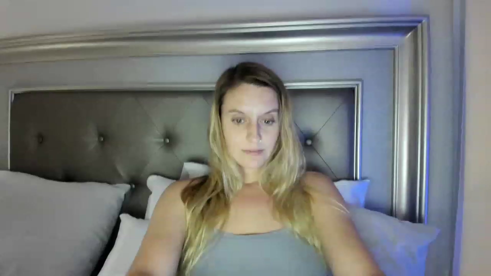 Gallery image thumbnail from Ca_ndi's myfreecams stream on, 06/09/2023, 23:14 image 12 of 20