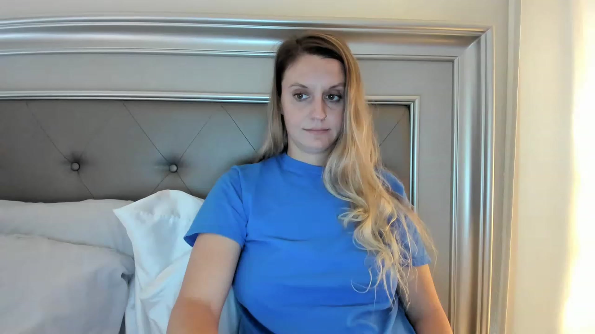 Gallery image thumbnail from Ca_ndi's myfreecams stream on, 06/17/2023, 12:53 image 14 of 20