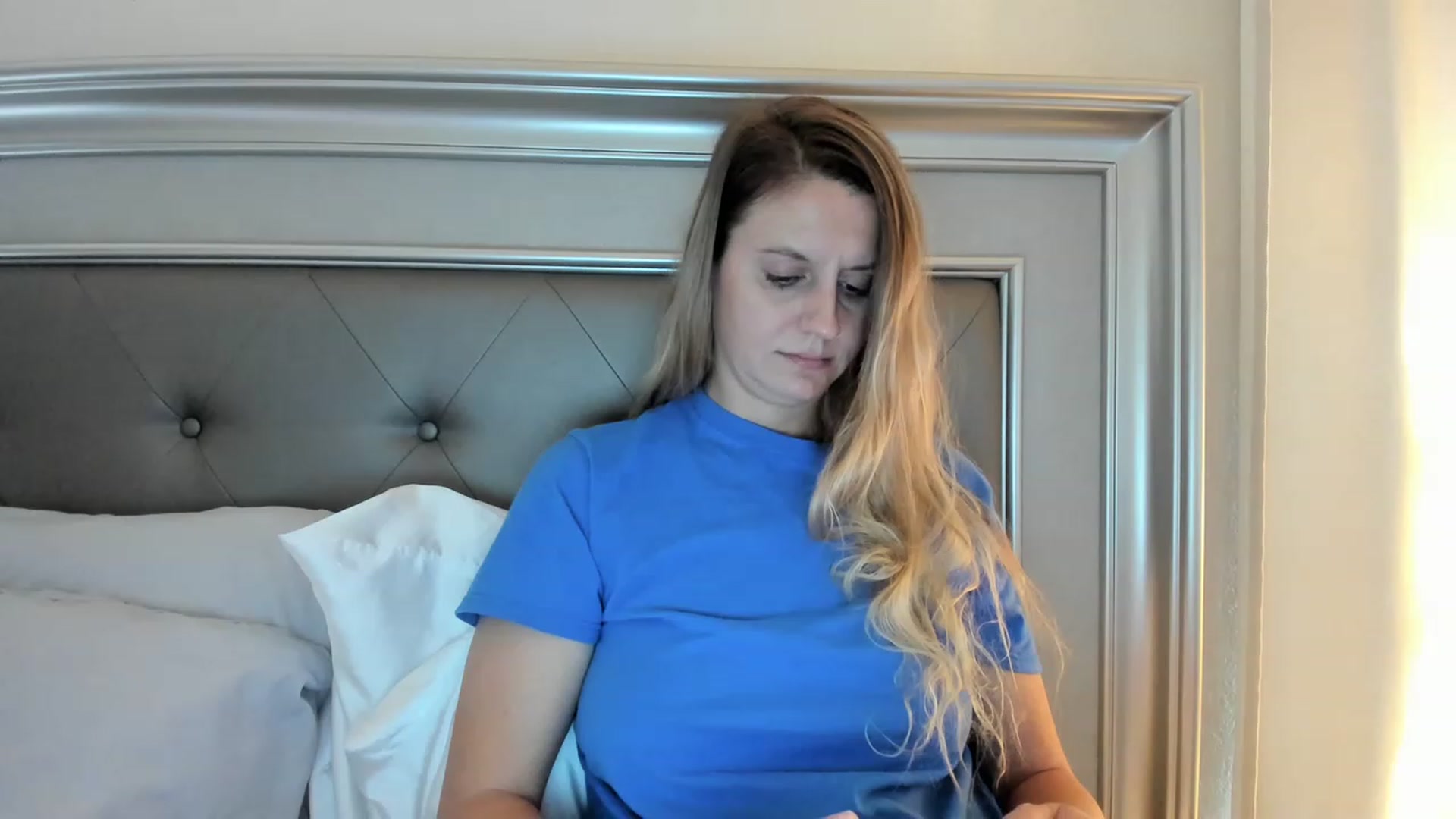 Gallery image thumbnail from Ca_ndi's myfreecams stream on, 06/17/2023, 12:53 image 11 of 20