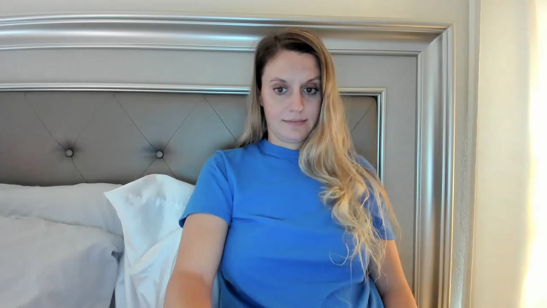 Gallery image thumbnail from Ca_ndi's myfreecams stream on, 06/17/2023, 12:53 image 8 of 20